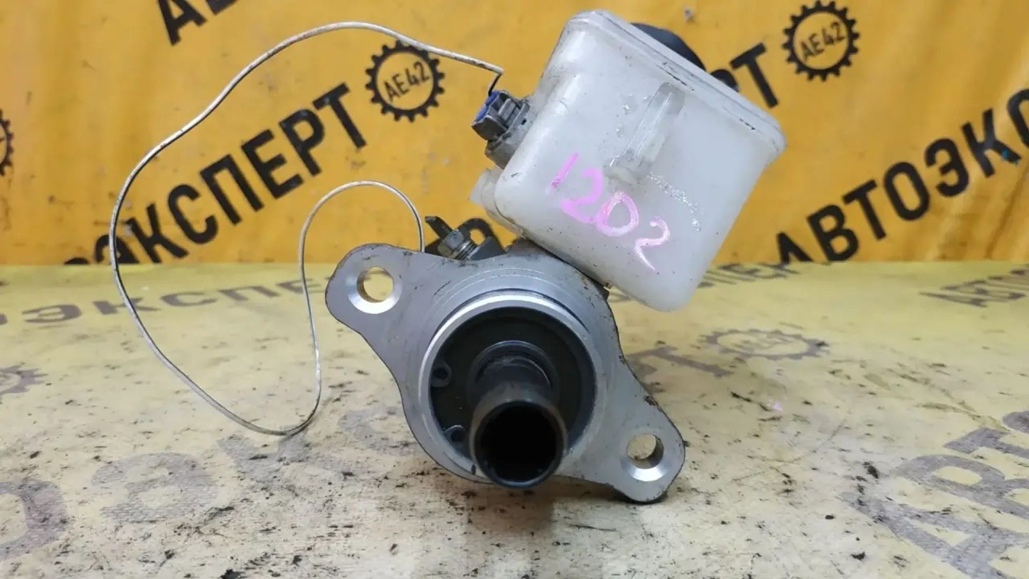 https://ycs.partsauto.market/partsauto-images/thmbs/userImages/87497919e31020c6b1c735431d06908a/part/01ccc9f1-6b36-42f8-a176-ef4ba53d0b72_1783677152177.jpg