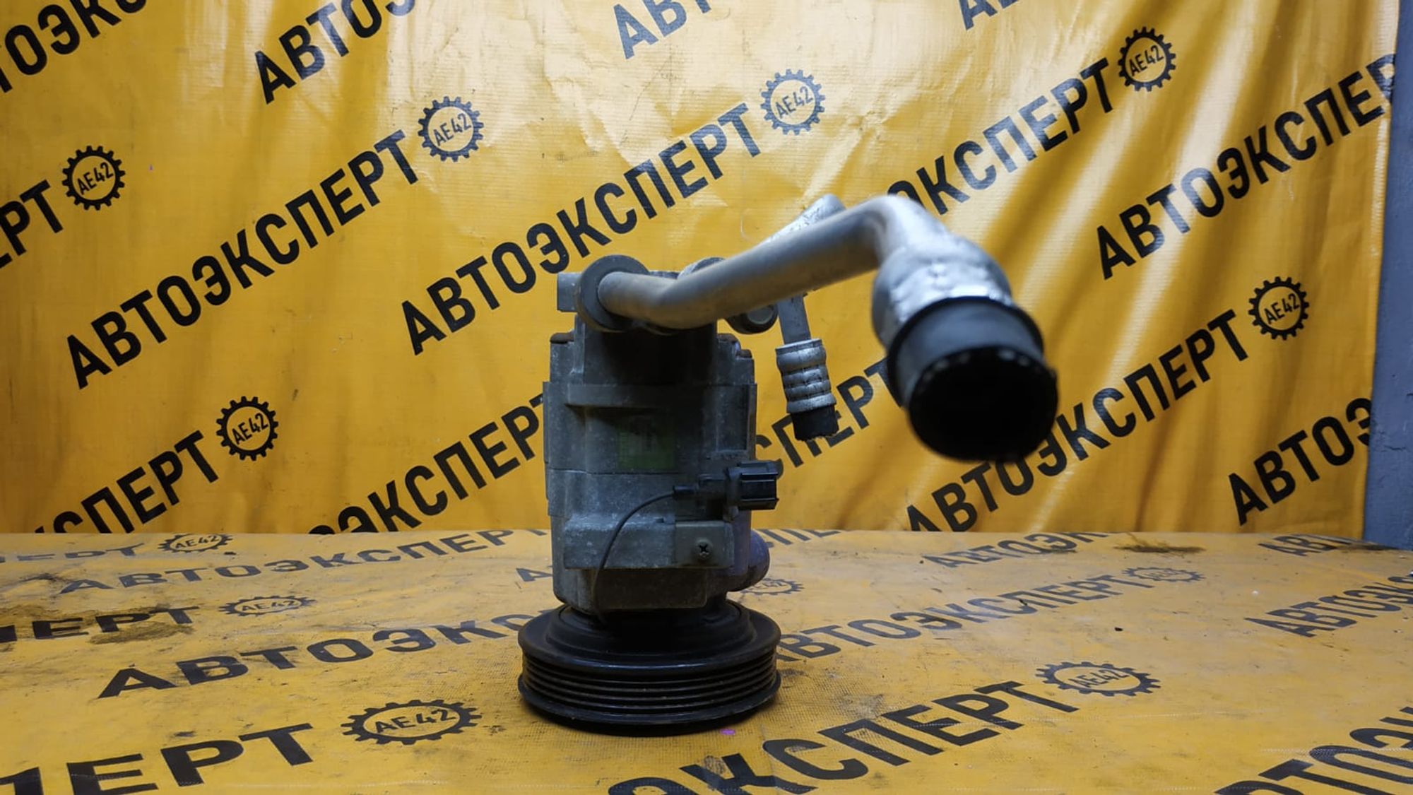 https://ycs.partsauto.market/partsauto-images/thmbs/userImages/87497919e31020c6b1c735431d06908a/part/048db7f8-4ad0-475e-a6d4-b90a941932f3_1739851147829.jpg