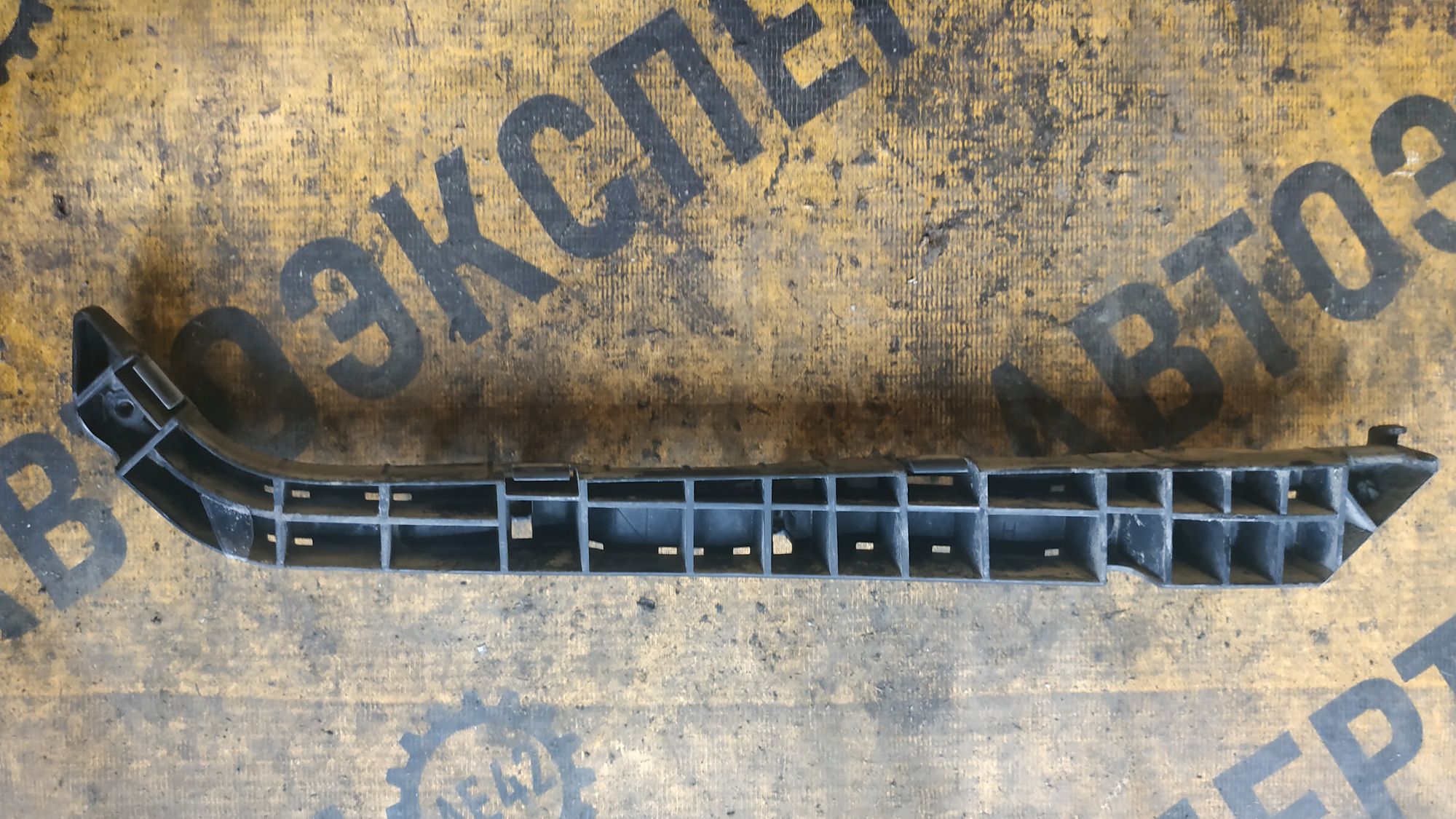 https://ycs.partsauto.market/partsauto-images/thmbs/userImages/87497919e31020c6b1c735431d06908a/part/07969af3-b2ba-4390-93d4-e59f1868c71f_1707124990948.jpg