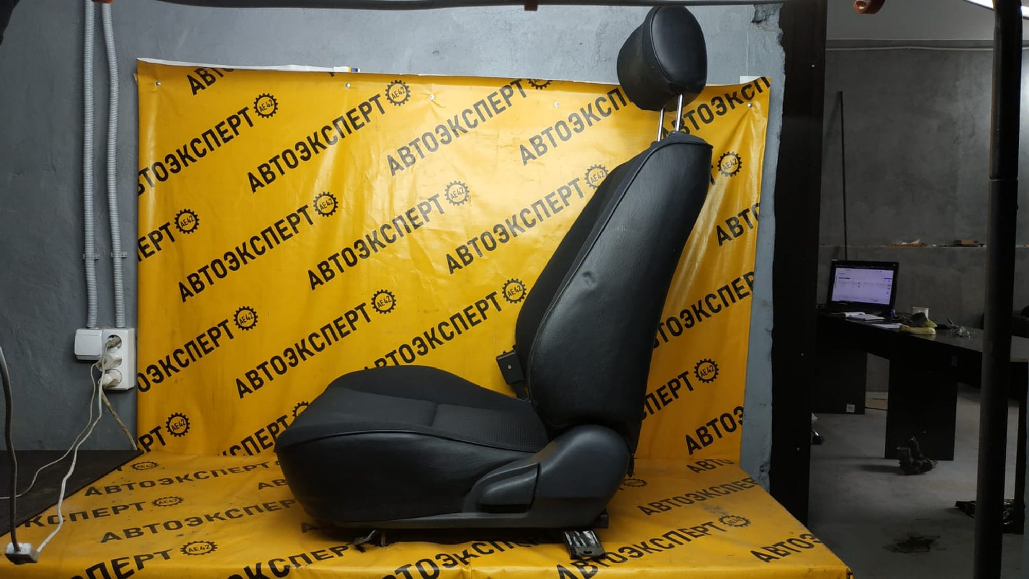 https://ycs.partsauto.market/partsauto-images/thmbs/userImages/87497919e31020c6b1c735431d06908a/part/07dc8ab6-977e-445b-812f-2dd0b5cf99d7_1740994501300.jpg