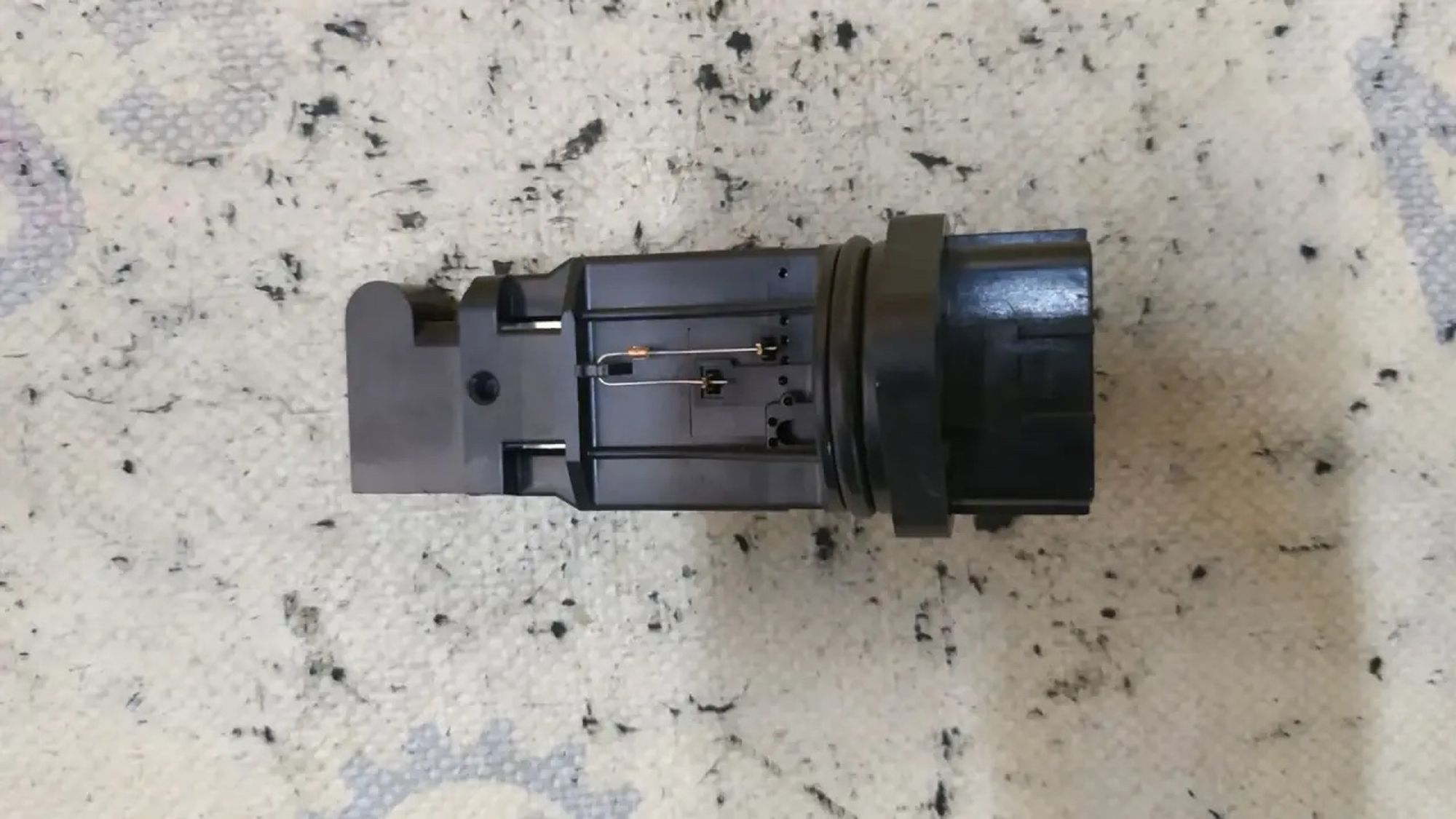 https://ycs.partsauto.market/partsauto-images/thmbs/userImages/87497919e31020c6b1c735431d06908a/part/07f39ada-f301-437b-b102-7fb7812b4240_1786696159945.jpg