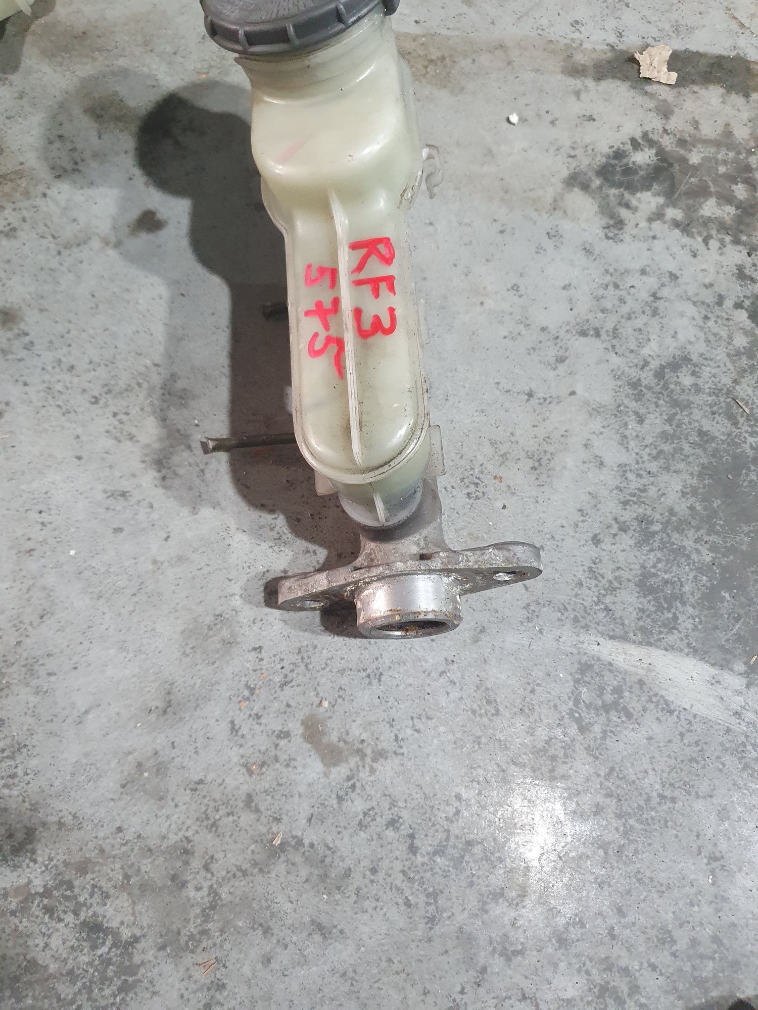 https://ycs.partsauto.market/partsauto-images/thmbs/userImages/87497919e31020c6b1c735431d06908a/part/07fb2a00-c0f3-4f86-b018-bb07a6349417_1695043890836.jpg