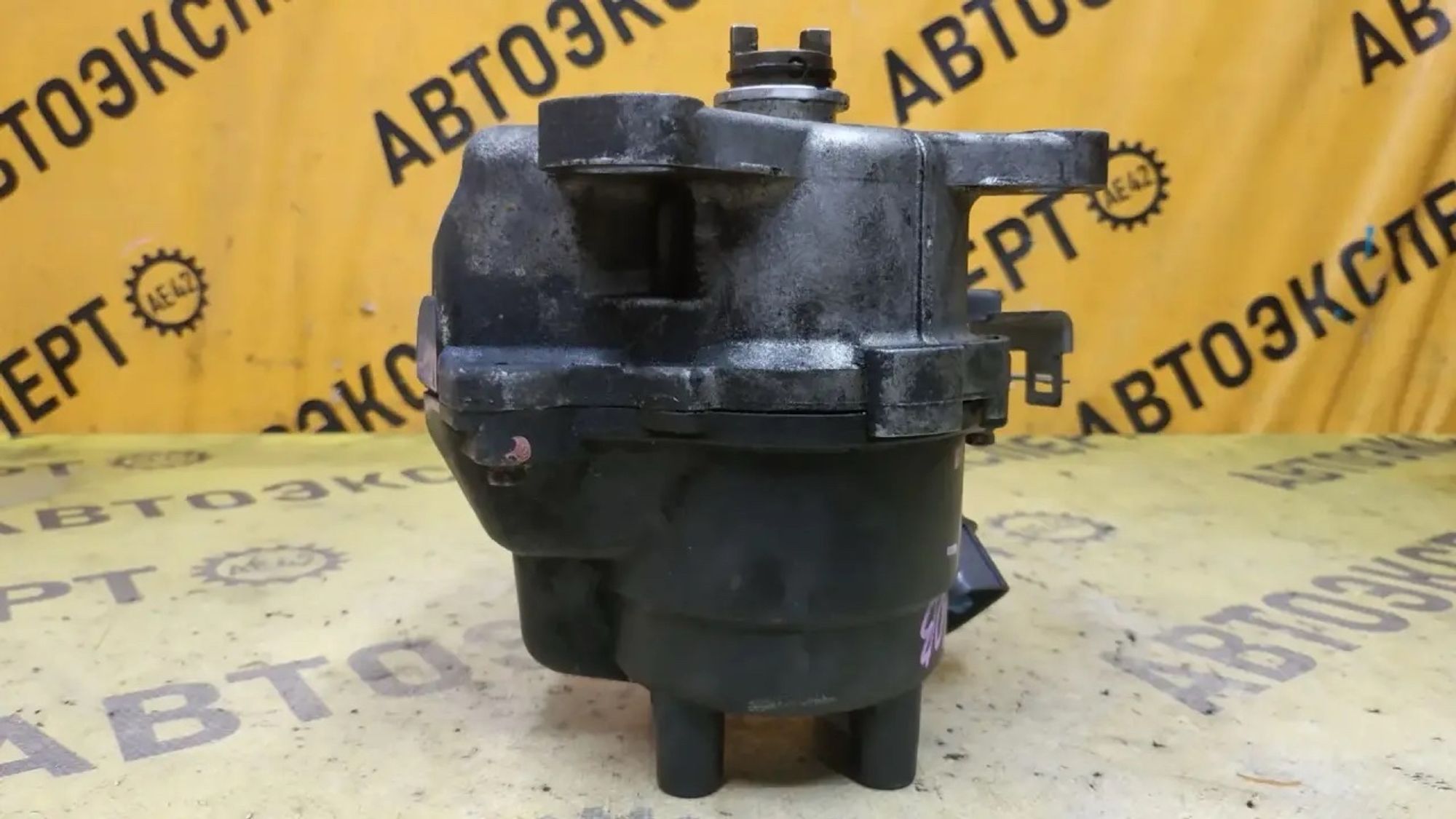 https://ycs.partsauto.market/partsauto-images/thmbs/userImages/87497919e31020c6b1c735431d06908a/part/0b36aa06-413c-4e11-8726-49fb973a6c55_1781596406583.jpg