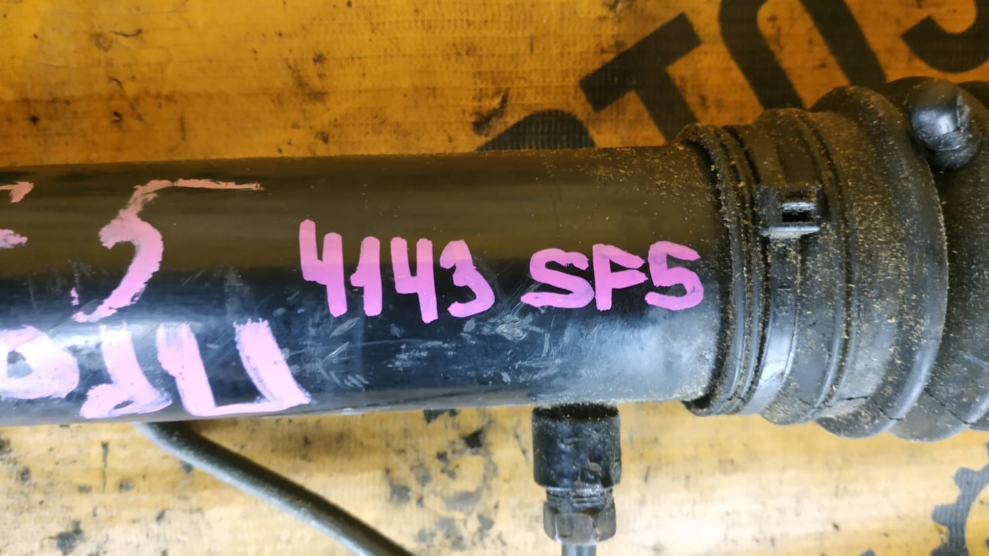 https://ycs.partsauto.market/partsauto-images/thmbs/userImages/87497919e31020c6b1c735431d06908a/part/0e8771a1-ac2f-4607-8ecf-a38f95eaee8a_1732527710867.jpg