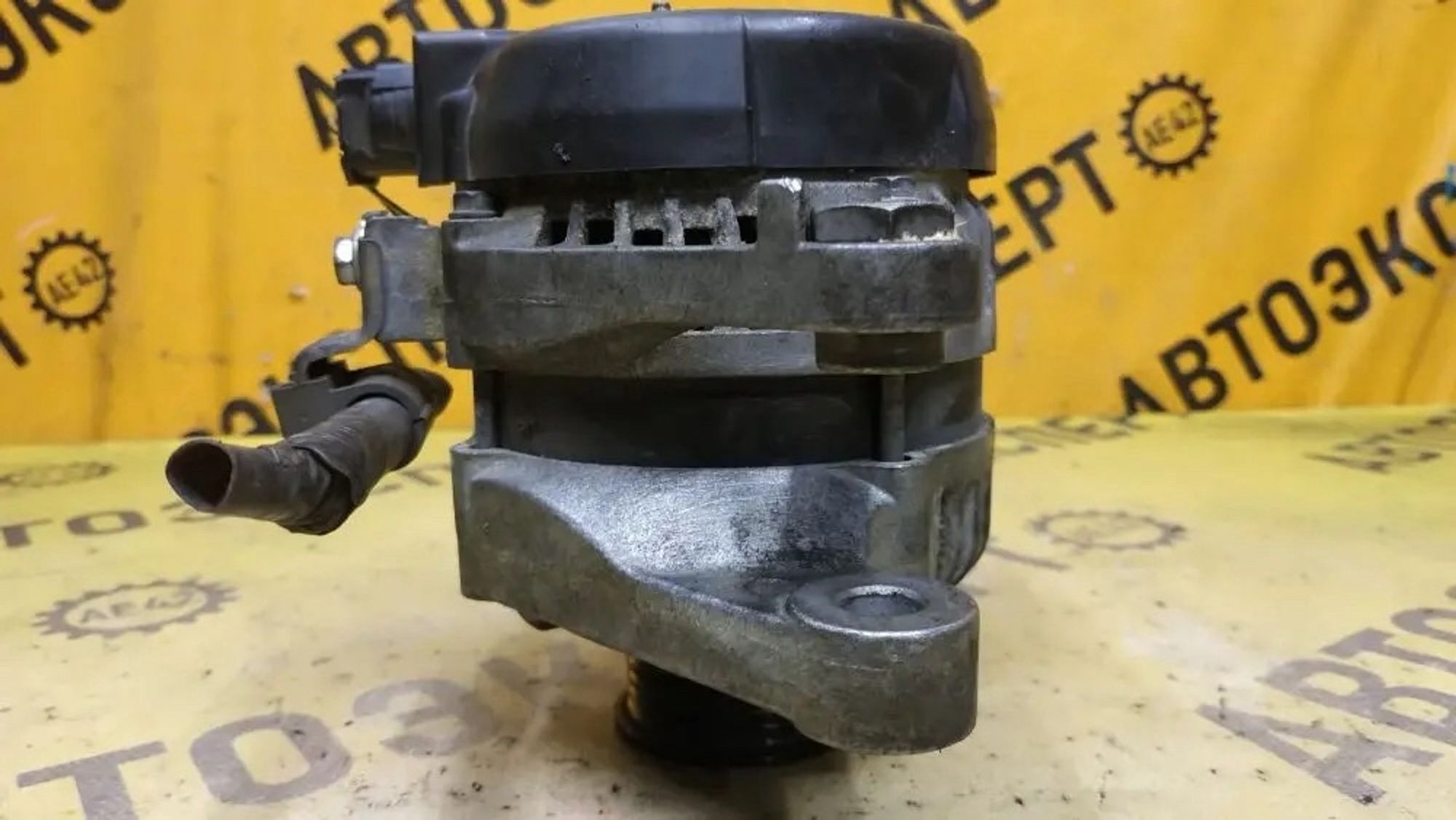 https://ycs.partsauto.market/partsauto-images/thmbs/userImages/87497919e31020c6b1c735431d06908a/part/1028e0f5-907d-482a-8667-d4875f158573_1777957715334.jpg