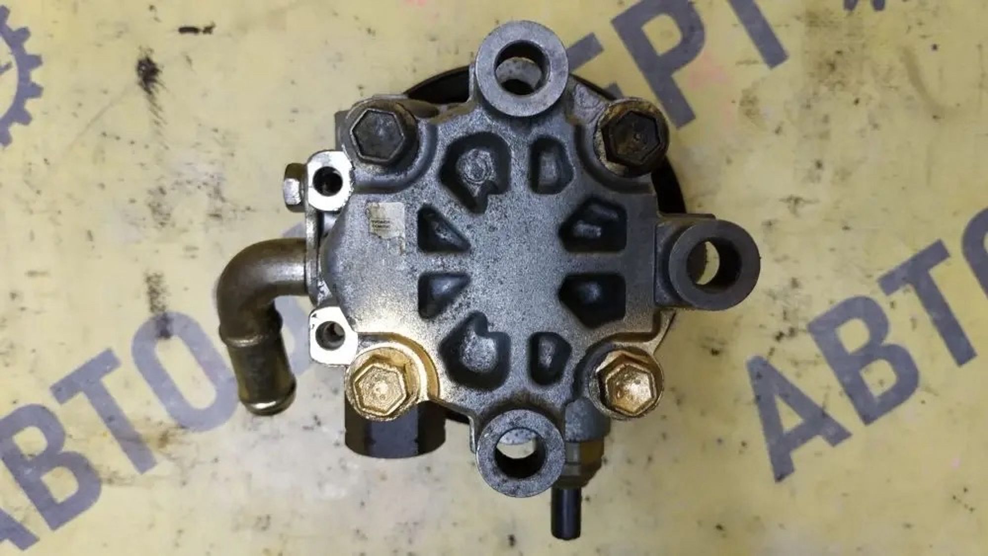 https://ycs.partsauto.market/partsauto-images/thmbs/userImages/87497919e31020c6b1c735431d06908a/part/138cc4ac-21b1-43d8-90b0-cccc5adc70a9_1776075893878.jpg
