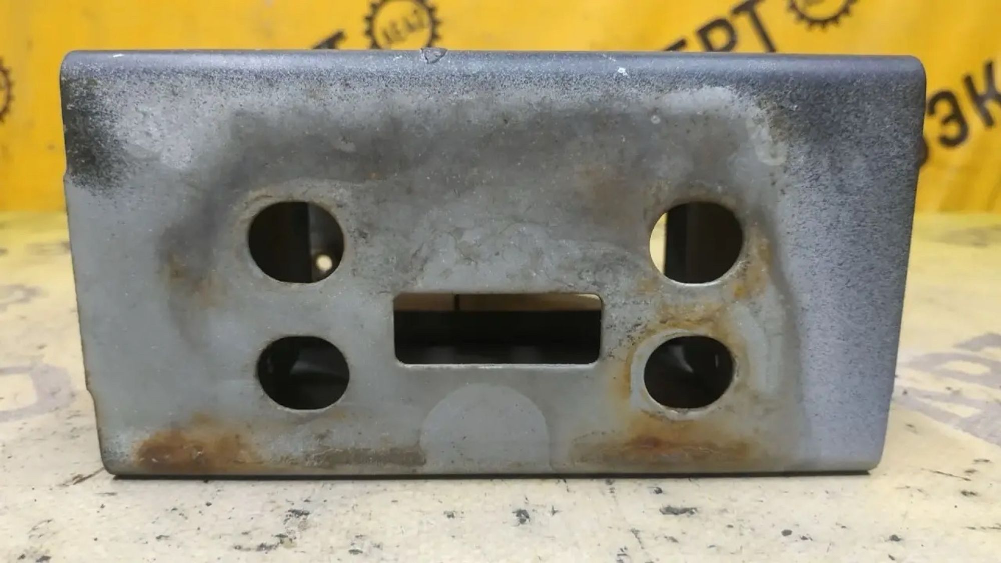 https://ycs.partsauto.market/partsauto-images/thmbs/userImages/87497919e31020c6b1c735431d06908a/part/1419f5ed-22be-4298-ad59-e2af4cc2bbf4_1783045512260.jpg
