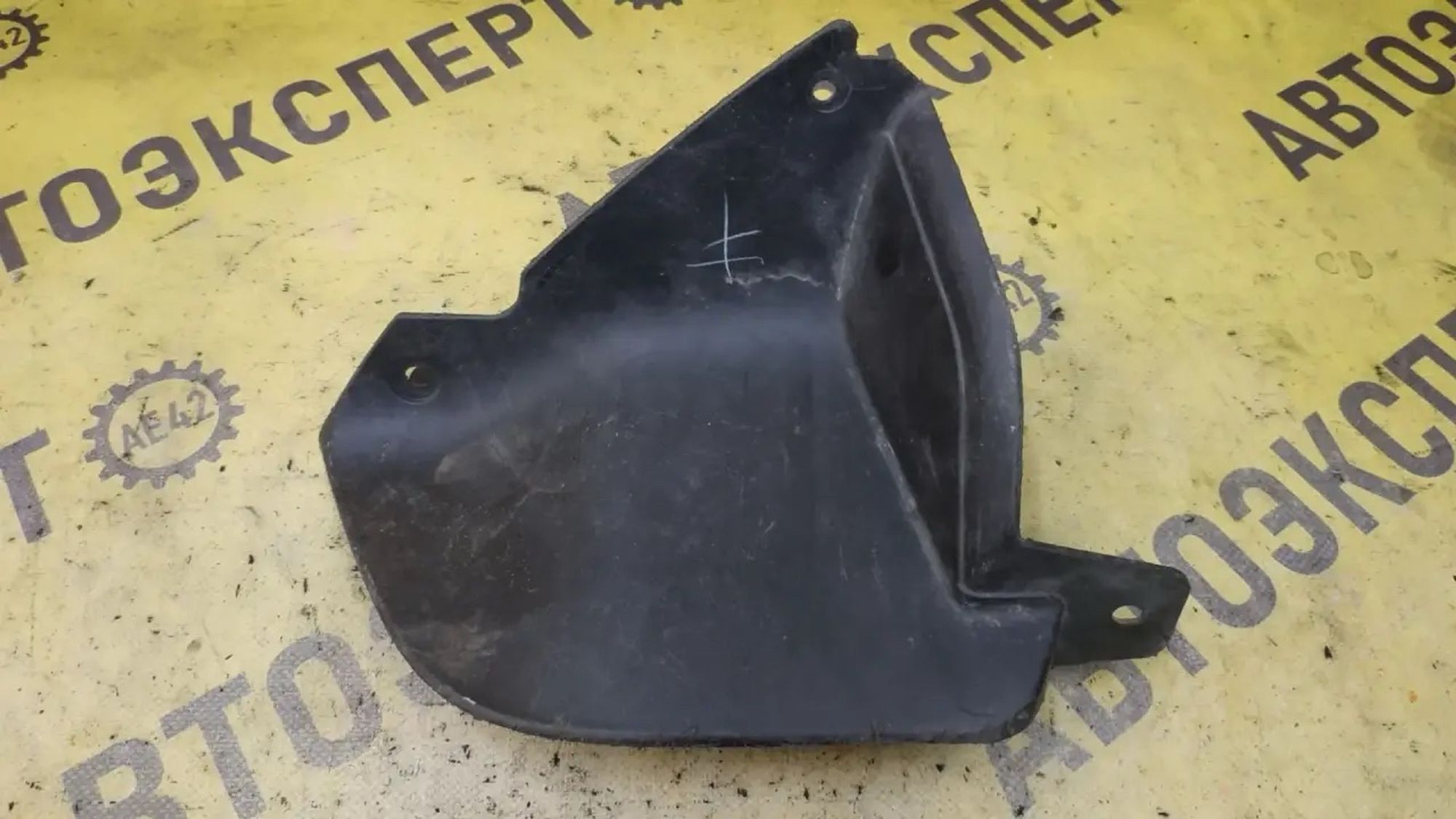 https://ycs.partsauto.market/partsauto-images/thmbs/userImages/87497919e31020c6b1c735431d06908a/part/1567bfd4-d6b5-44be-8c1a-20b803510111_1782205236458.jpg