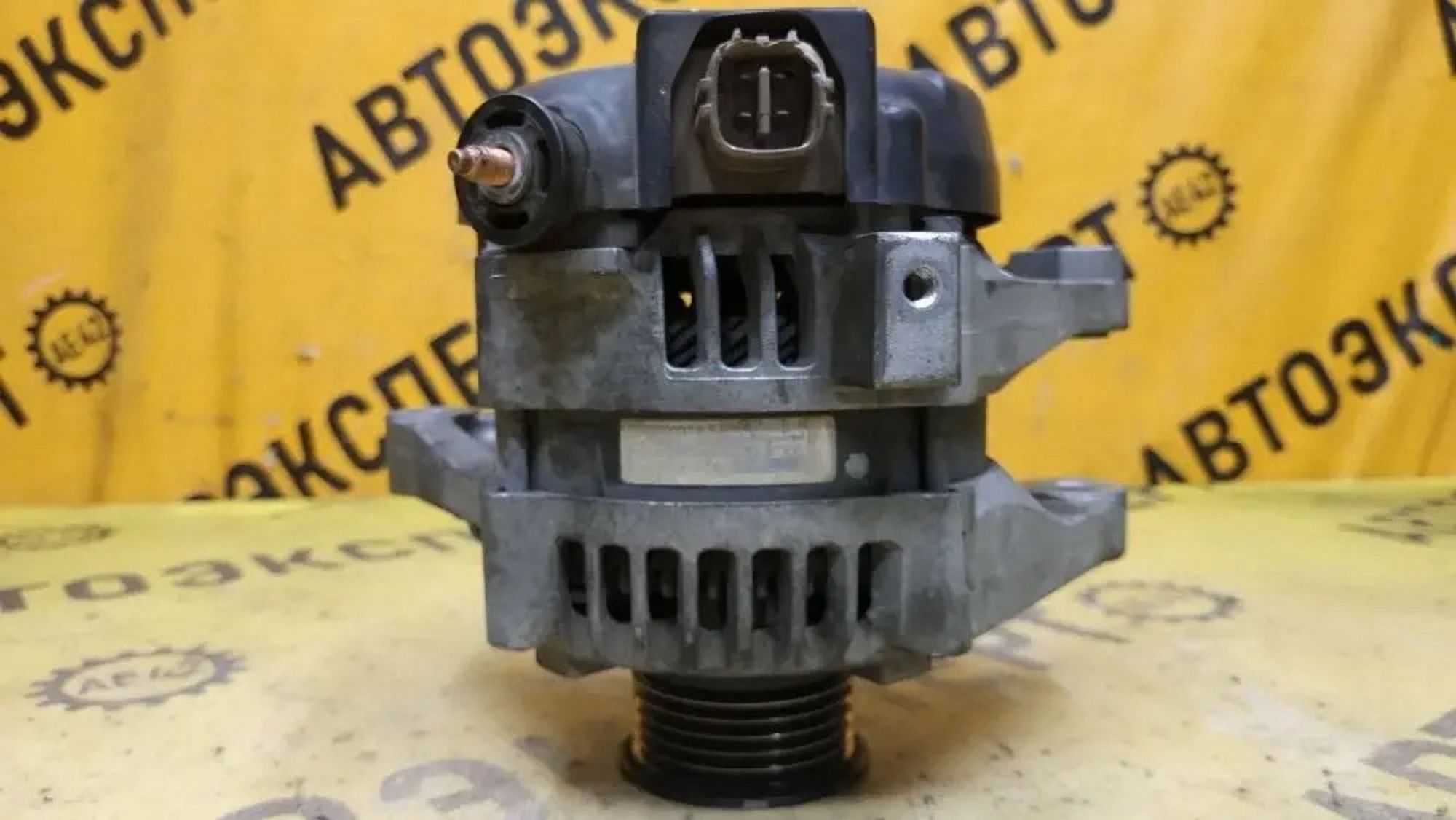 https://ycs.partsauto.market/partsauto-images/thmbs/userImages/87497919e31020c6b1c735431d06908a/part/163834c4-671e-4d69-94d8-2e12386619bd_1777543587345.jpg