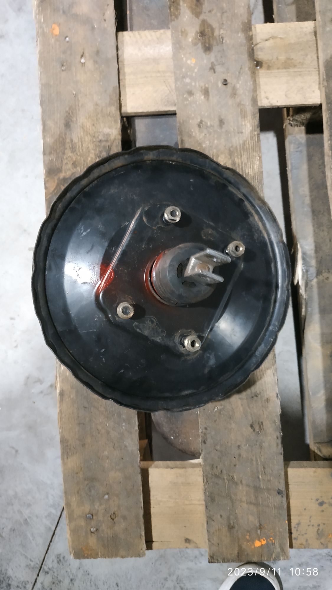 https://ycs.partsauto.market/partsauto-images/thmbs/userImages/87497919e31020c6b1c735431d06908a/part/163e7fb8-8478-48d4-93d5-0c8efa50c887_1694501701507.jpg