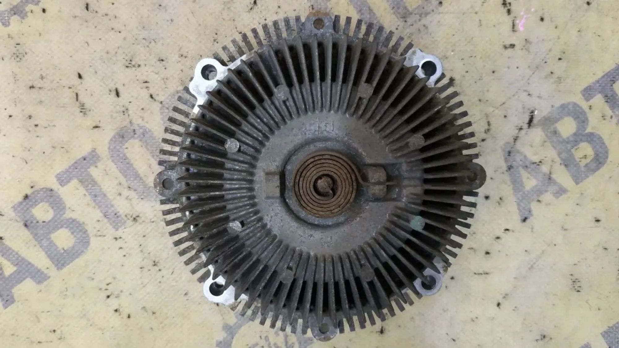 https://ycs.partsauto.market/partsauto-images/thmbs/userImages/87497919e31020c6b1c735431d06908a/part/166265db-9585-4547-989d-fc832a194fbb_1783669172313.jpg