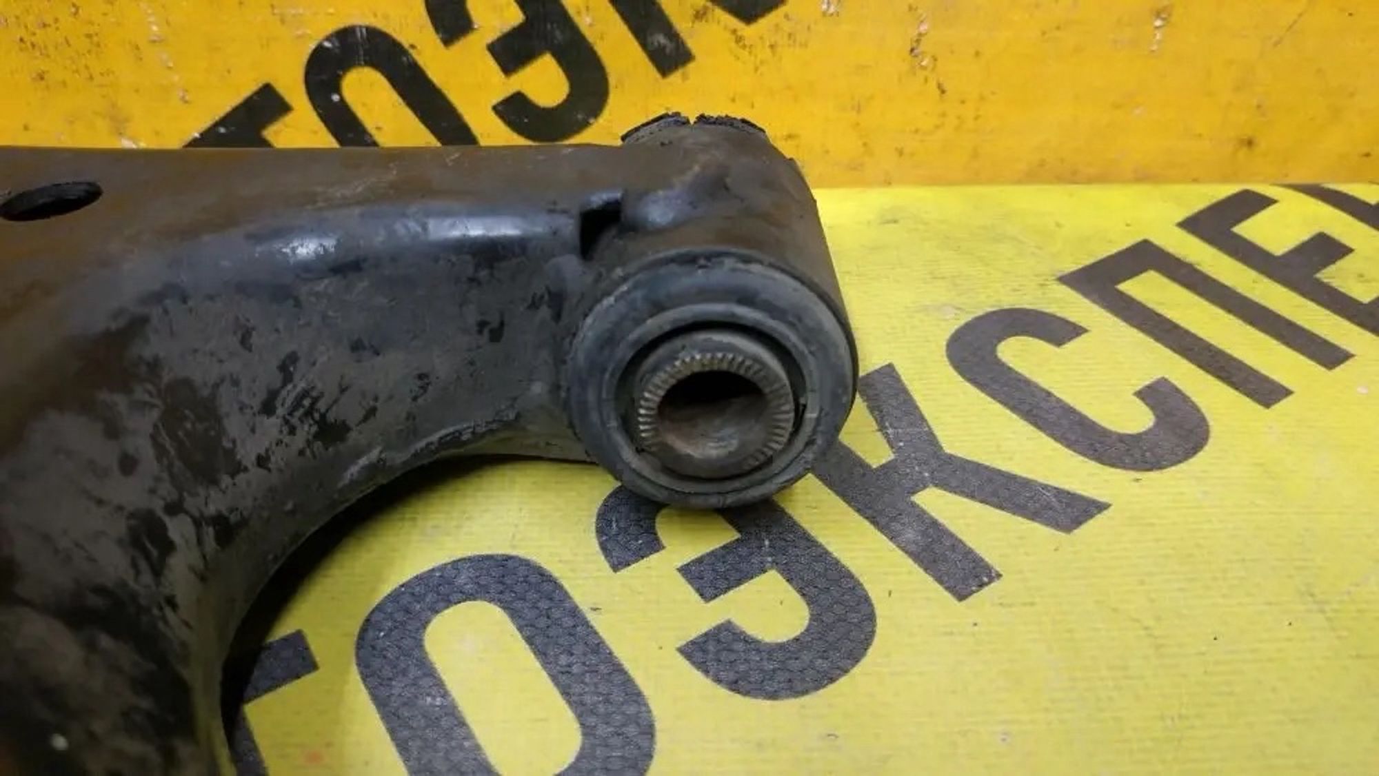 https://ycs.partsauto.market/partsauto-images/thmbs/userImages/87497919e31020c6b1c735431d06908a/part/174e58c7-6aab-4a81-ad10-85dec1d475ad_1777523363406.jpg