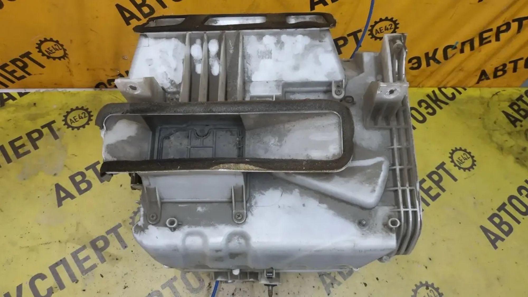 https://ycs.partsauto.market/partsauto-images/thmbs/userImages/87497919e31020c6b1c735431d06908a/part/17efbe83-195f-4857-aee3-683e08b1fdbd_1783410396332.jpg