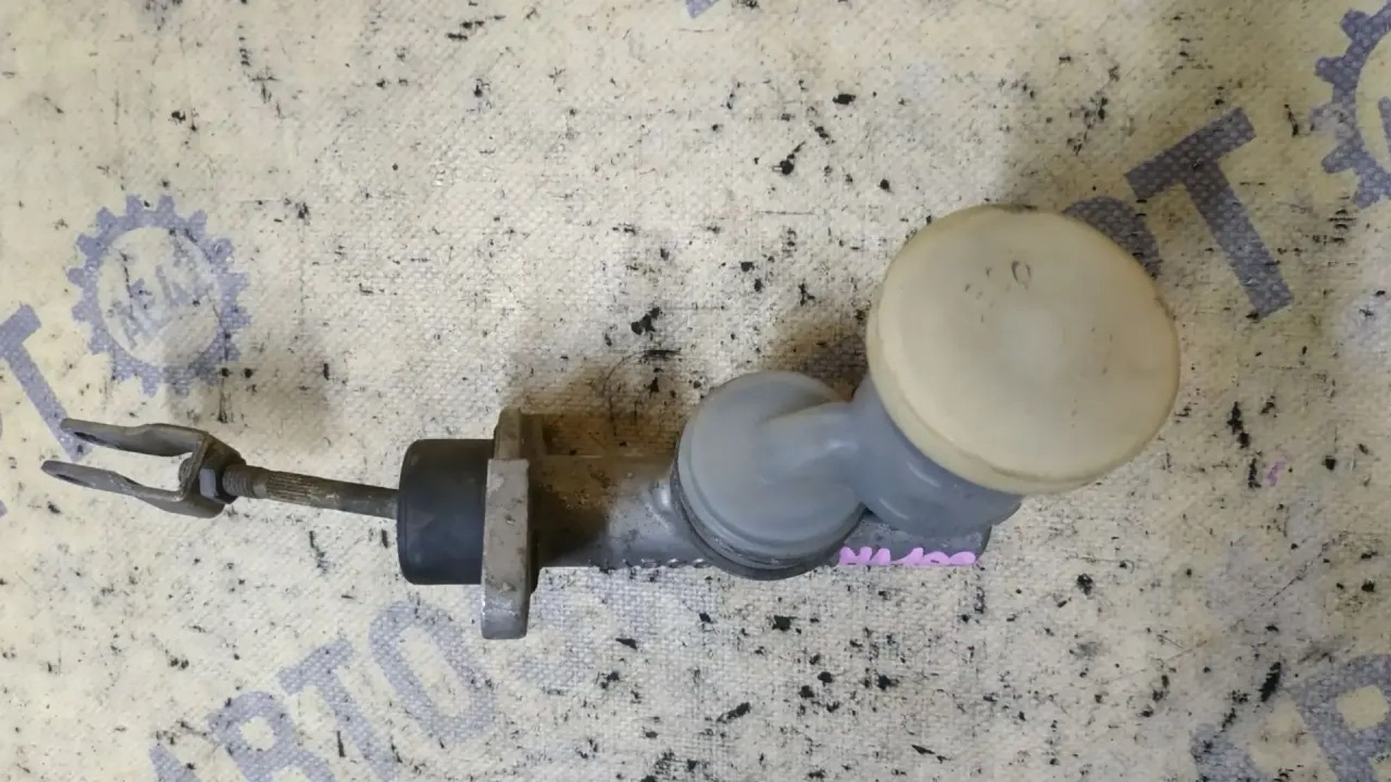 https://ycs.partsauto.market/partsauto-images/thmbs/userImages/87497919e31020c6b1c735431d06908a/part/19b9a213-1919-4480-bb2f-225d93eaa280_1788613543663.jpg