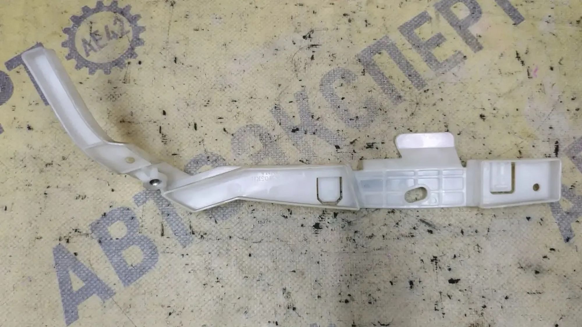 https://ycs.partsauto.market/partsauto-images/thmbs/userImages/87497919e31020c6b1c735431d06908a/part/1a87d9db-6b77-4e71-980c-098178d08c0f_1786091013643.jpg