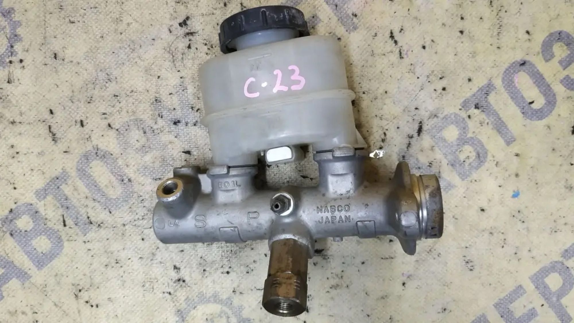 https://ycs.partsauto.market/partsauto-images/thmbs/userImages/87497919e31020c6b1c735431d06908a/part/1a8f348a-19ab-4048-b18d-fa4210eb5d78_1788613553616.jpg