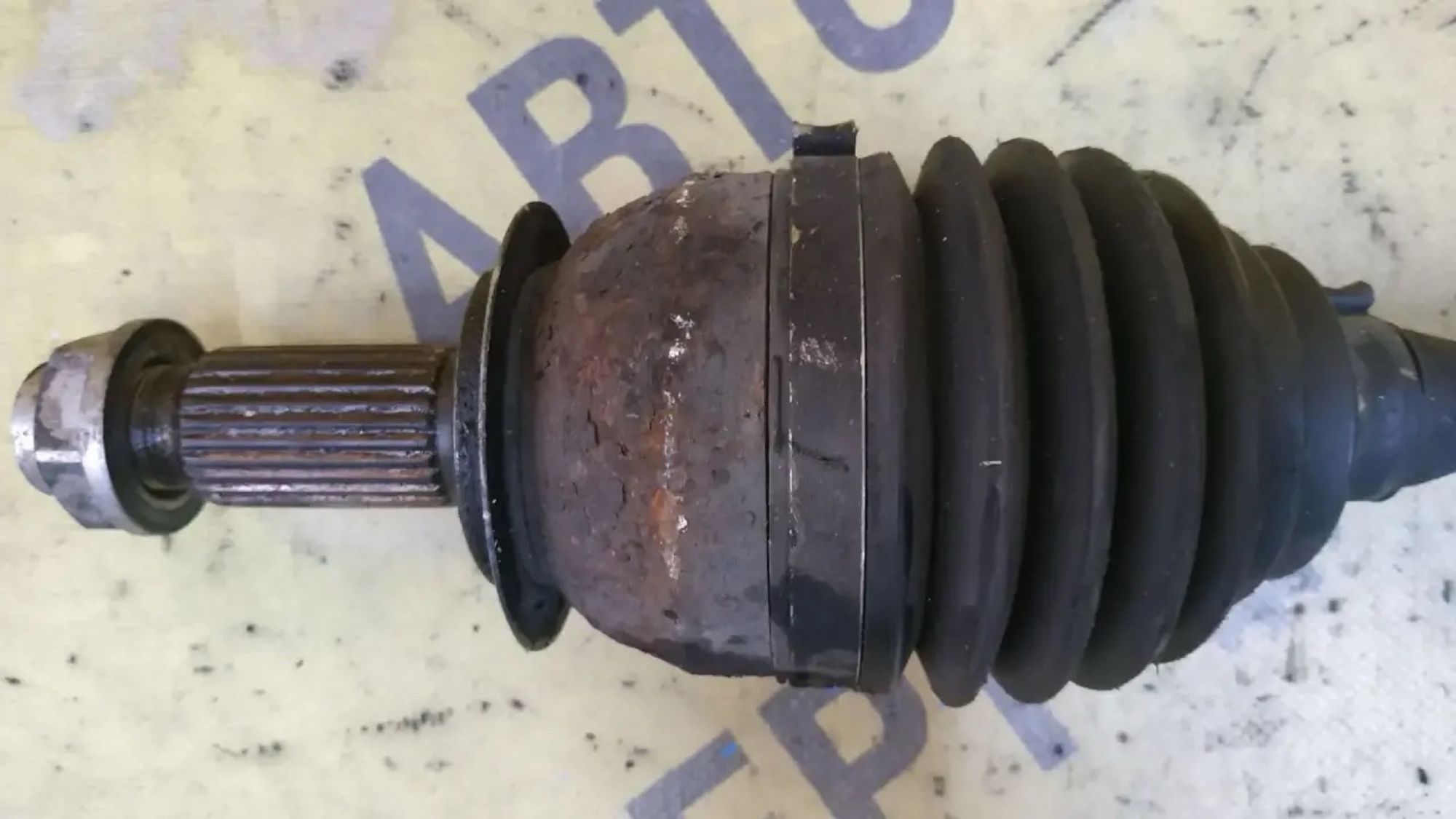 https://ycs.partsauto.market/partsauto-images/thmbs/userImages/87497919e31020c6b1c735431d06908a/part/1a95208f-9d78-4688-97d9-824fd46d57cc_1786734063062.jpg