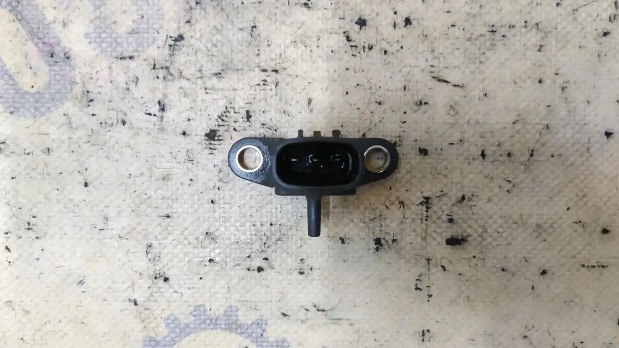https://ycs.partsauto.market/partsauto-images/thmbs/userImages/87497919e31020c6b1c735431d06908a/part/1b21de3b-9c1d-452d-9c27-02c5ab1177b3_1784005665611.jpg