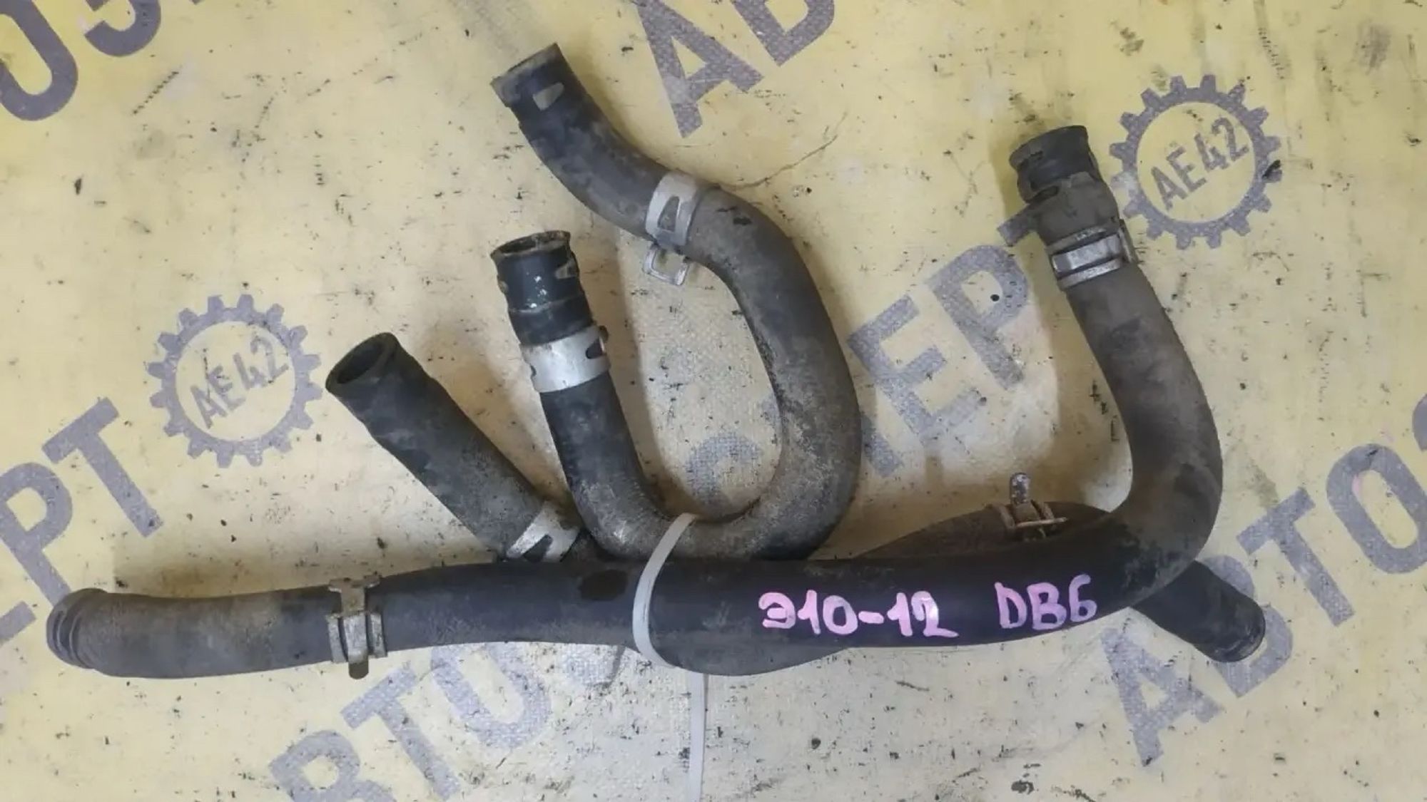 https://ycs.partsauto.market/partsauto-images/thmbs/userImages/87497919e31020c6b1c735431d06908a/part/1d375b39-deb6-4c56-9bab-6c7288018368_1782886612067.jpg