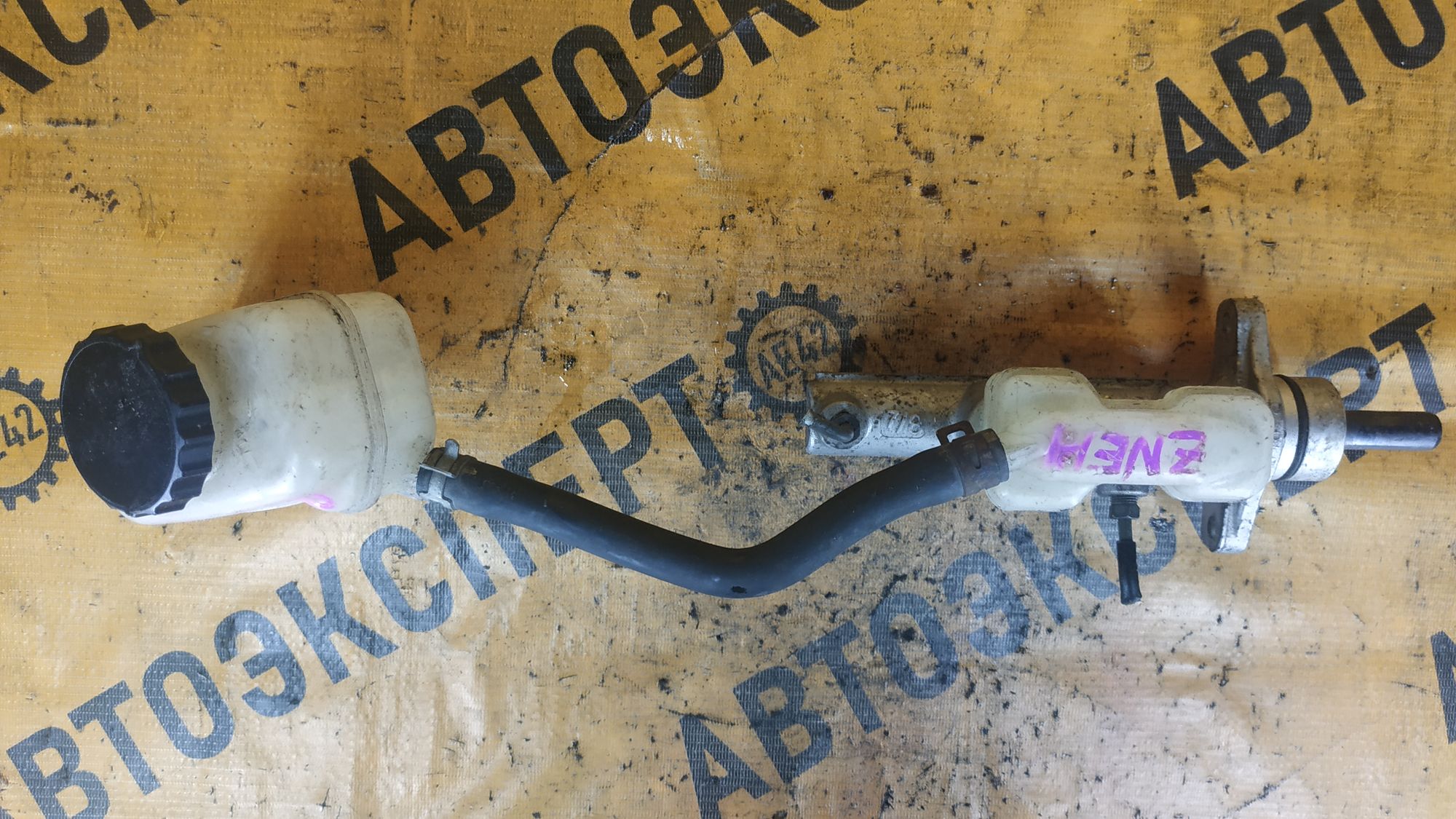 https://ycs.partsauto.market/partsauto-images/thmbs/userImages/87497919e31020c6b1c735431d06908a/part/1e9d6c52-6fde-4553-9c76-b4b1e2a22c16_1722937274895.jpg