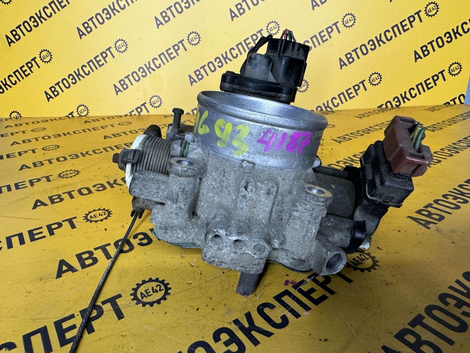 https://ycs.partsauto.market/partsauto-images/thmbs/userImages/87497919e31020c6b1c735431d06908a/part/2030e9e2-29b8-4dc4-88a8-d976d9da6e0c_1733133234397.jpg
