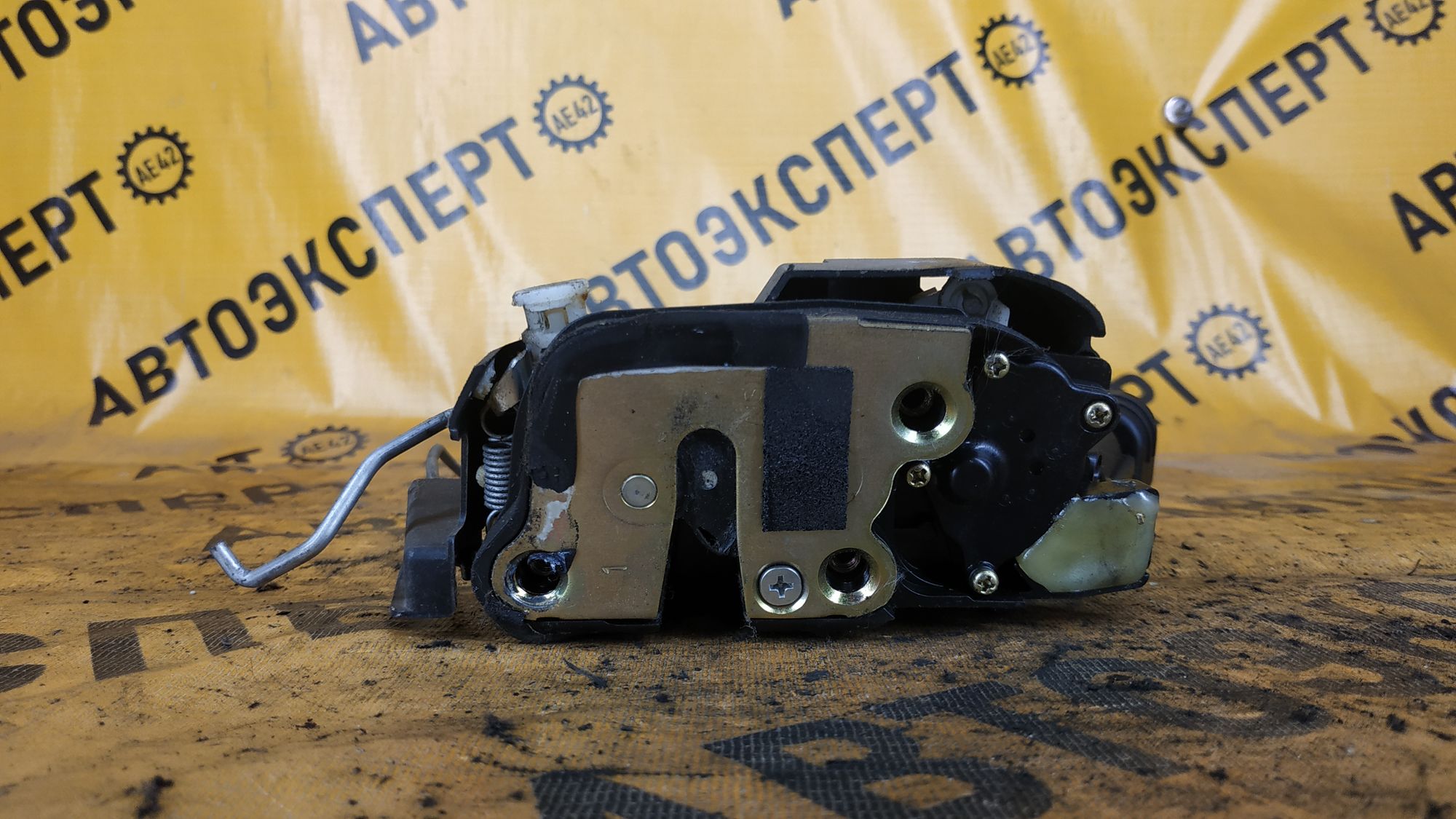 https://ycs.partsauto.market/partsauto-images/thmbs/userImages/87497919e31020c6b1c735431d06908a/part/203852f0-55ac-44c5-b606-0ae317cdc7e2_1724739347403.jpg