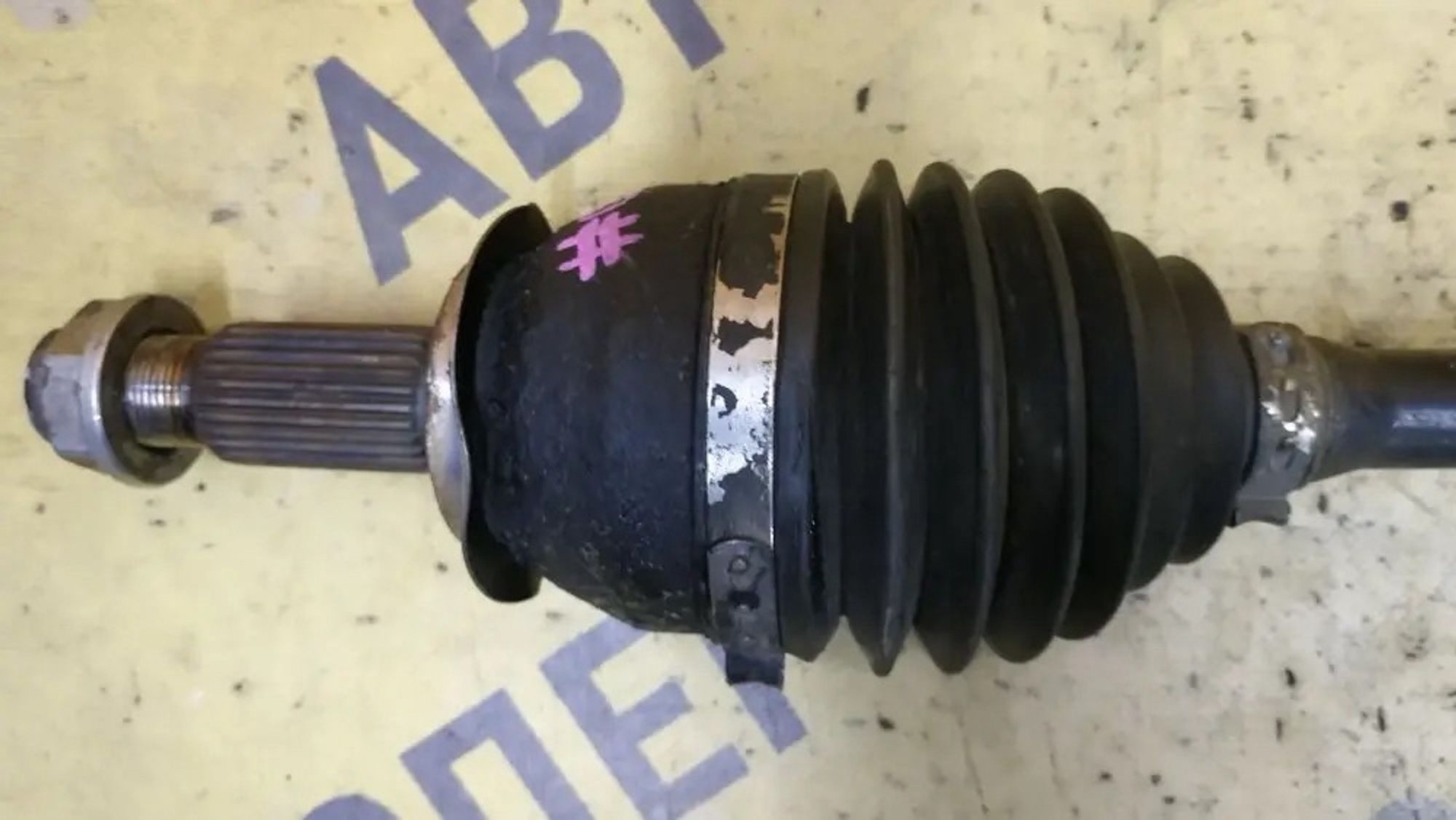 https://ycs.partsauto.market/partsauto-images/thmbs/userImages/87497919e31020c6b1c735431d06908a/part/207e8dd6-06e6-4688-aa89-48d4562e57d6_1780348404142.jpg