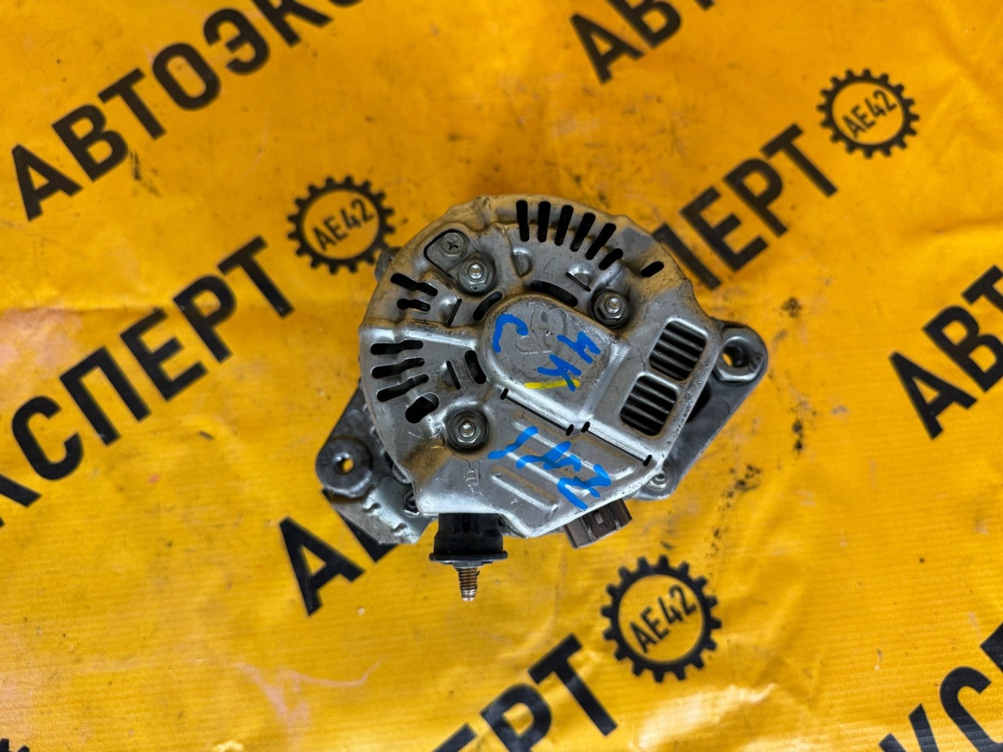 https://ycs.partsauto.market/partsauto-images/thmbs/userImages/87497919e31020c6b1c735431d06908a/part/20a62aee-716e-4d4c-af7f-eede9c17875e_1736501446667.jpg