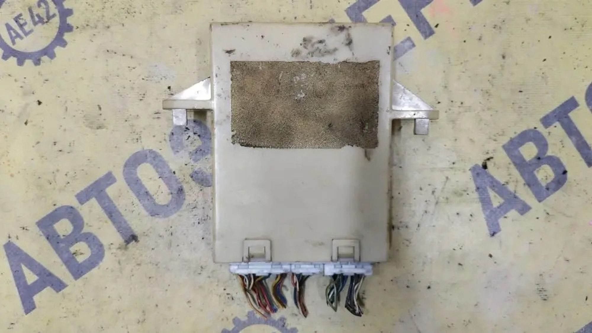 https://ycs.partsauto.market/partsauto-images/thmbs/userImages/87497919e31020c6b1c735431d06908a/part/2371e213-1be7-4de8-b63d-864b3c0e210f_1776915469796.jpg