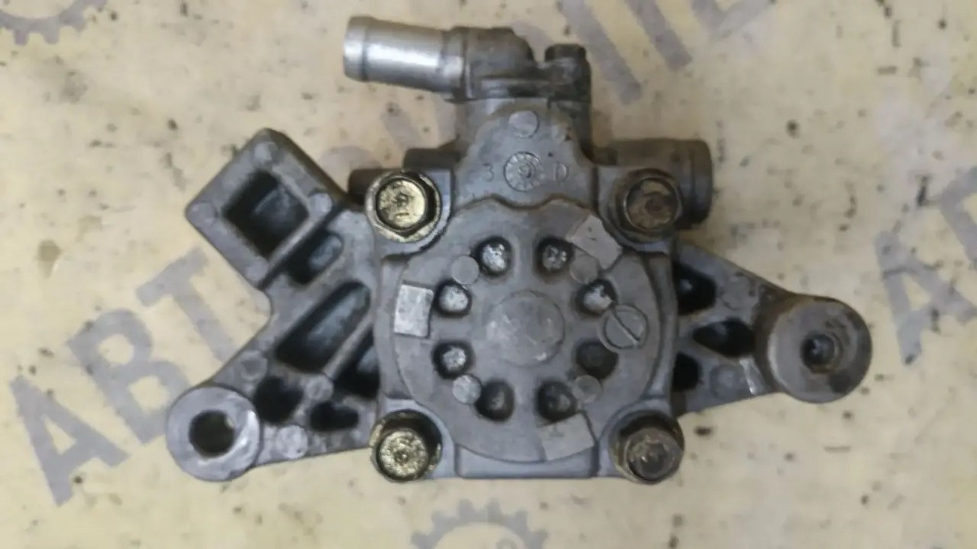 https://ycs.partsauto.market/partsauto-images/thmbs/userImages/87497919e31020c6b1c735431d06908a/part/27a27683-f4e5-42d0-a26b-c4af9bceedf9_1783410531620.jpg