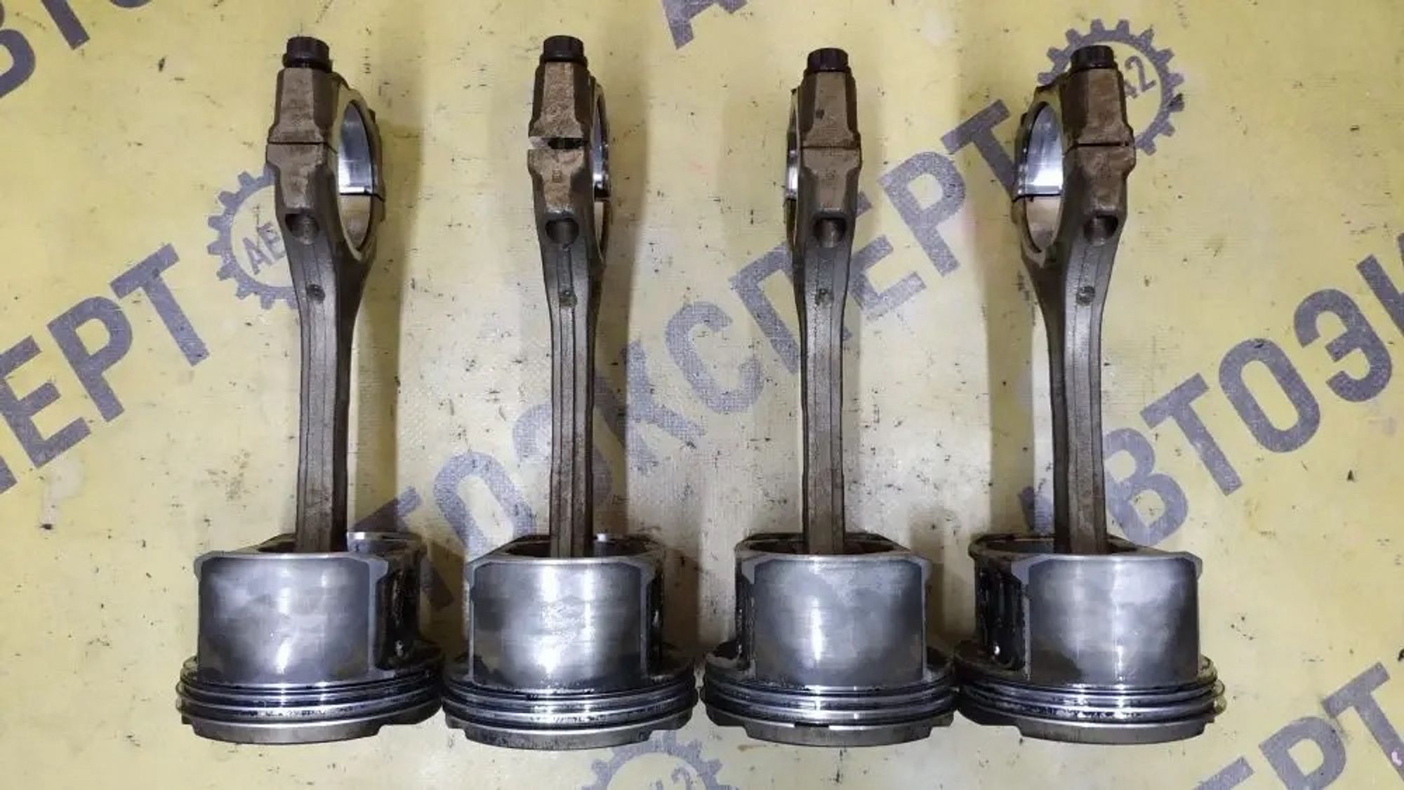https://ycs.partsauto.market/partsauto-images/thmbs/userImages/87497919e31020c6b1c735431d06908a/part/2856be04-53fd-4597-92f8-5b1f0dc18d96_1777975898880.jpg