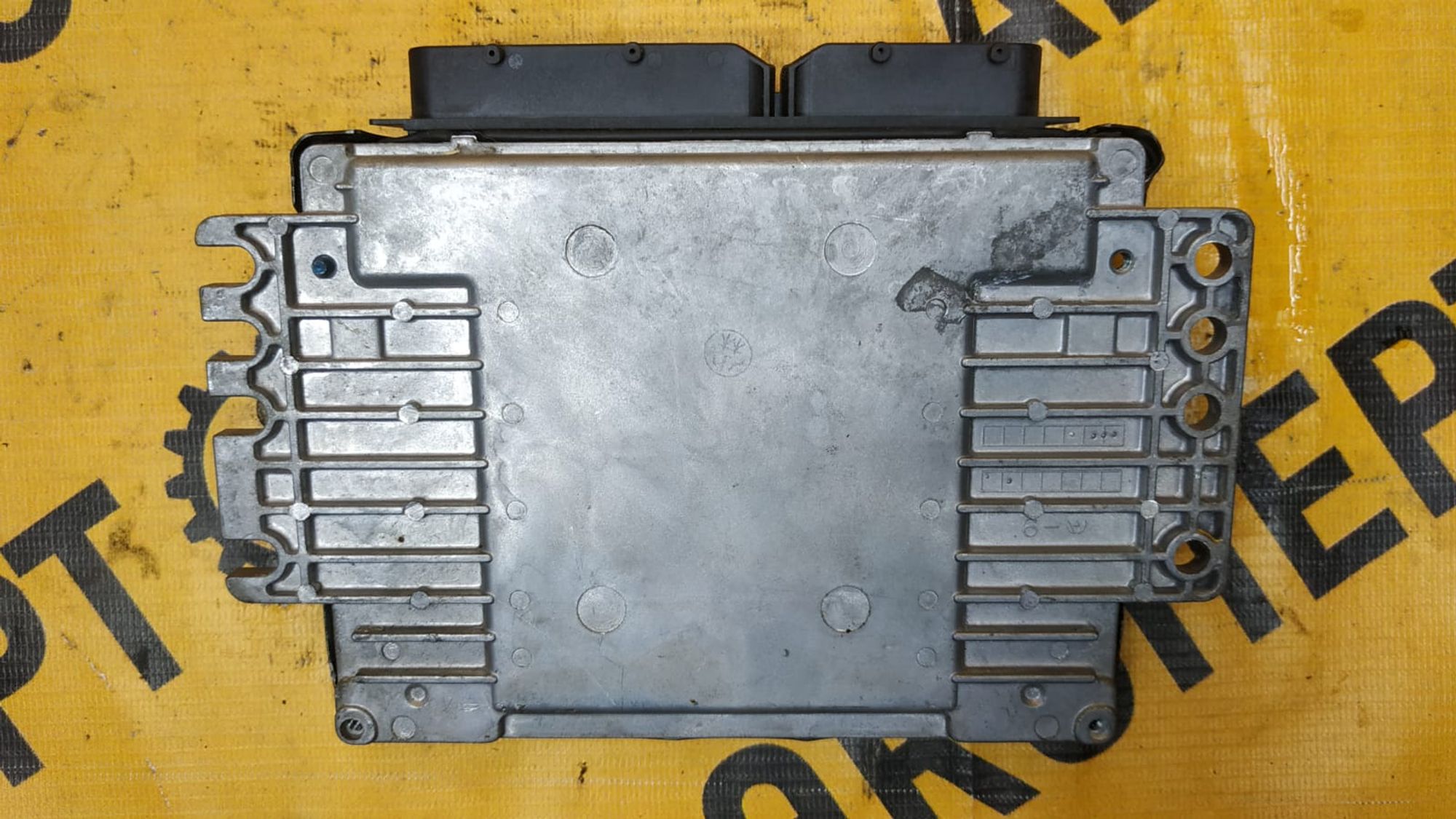 https://ycs.partsauto.market/partsauto-images/thmbs/userImages/87497919e31020c6b1c735431d06908a/part/28acc5ce-4ecb-4c28-be24-e3e3d108cf8c_1741679148738.jpg
