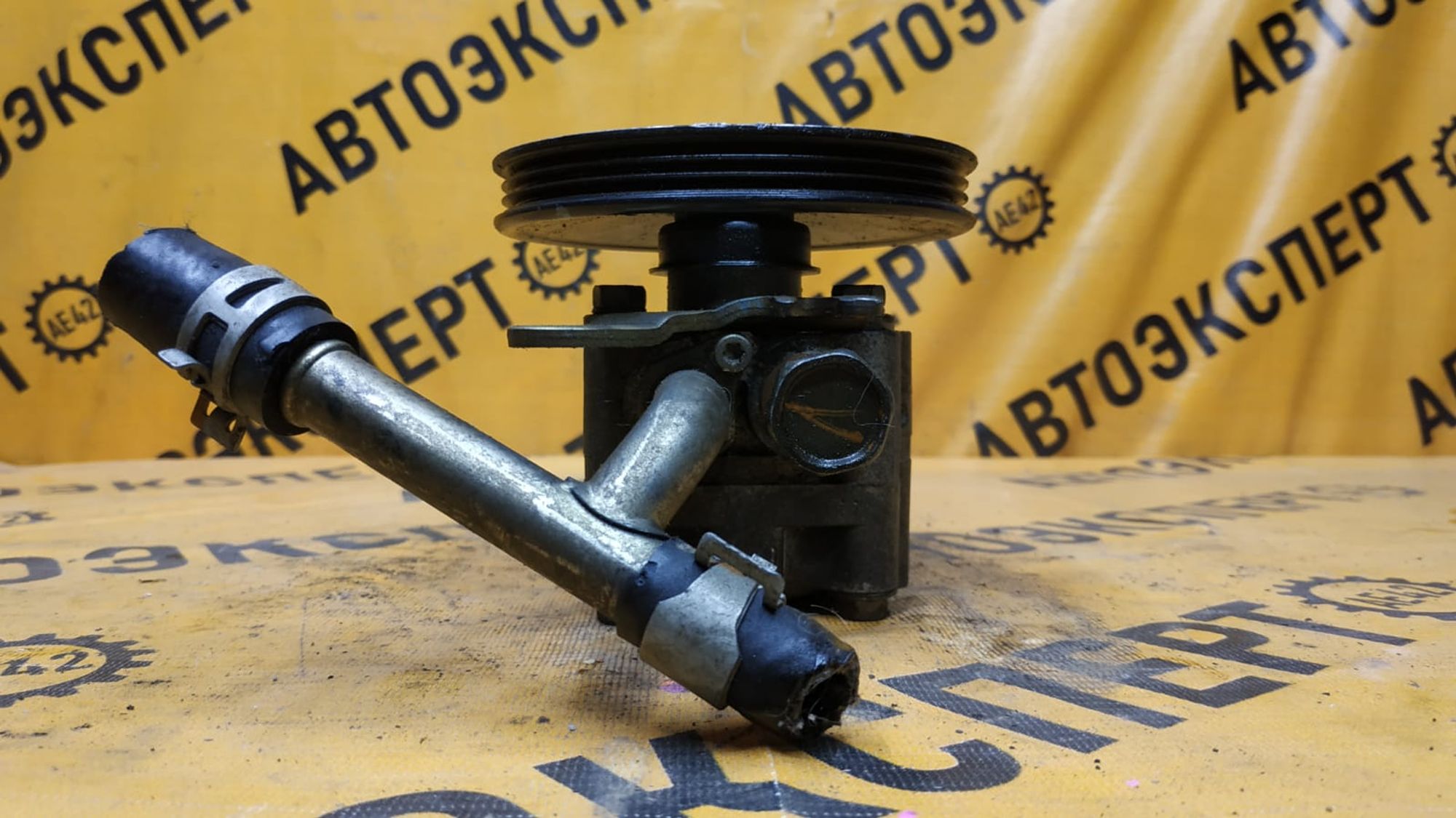 https://ycs.partsauto.market/partsauto-images/thmbs/userImages/87497919e31020c6b1c735431d06908a/part/2a30b491-5b80-4df4-b726-c8892f51654f_1743687537413.jpg