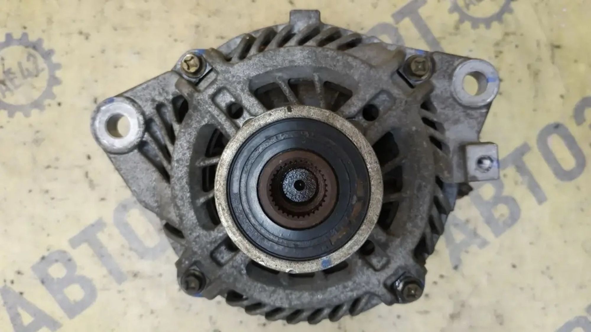 https://ycs.partsauto.market/partsauto-images/thmbs/userImages/87497919e31020c6b1c735431d06908a/part/2beca62a-bf70-46b5-a899-daaca6013ca6_1784271170225.jpg
