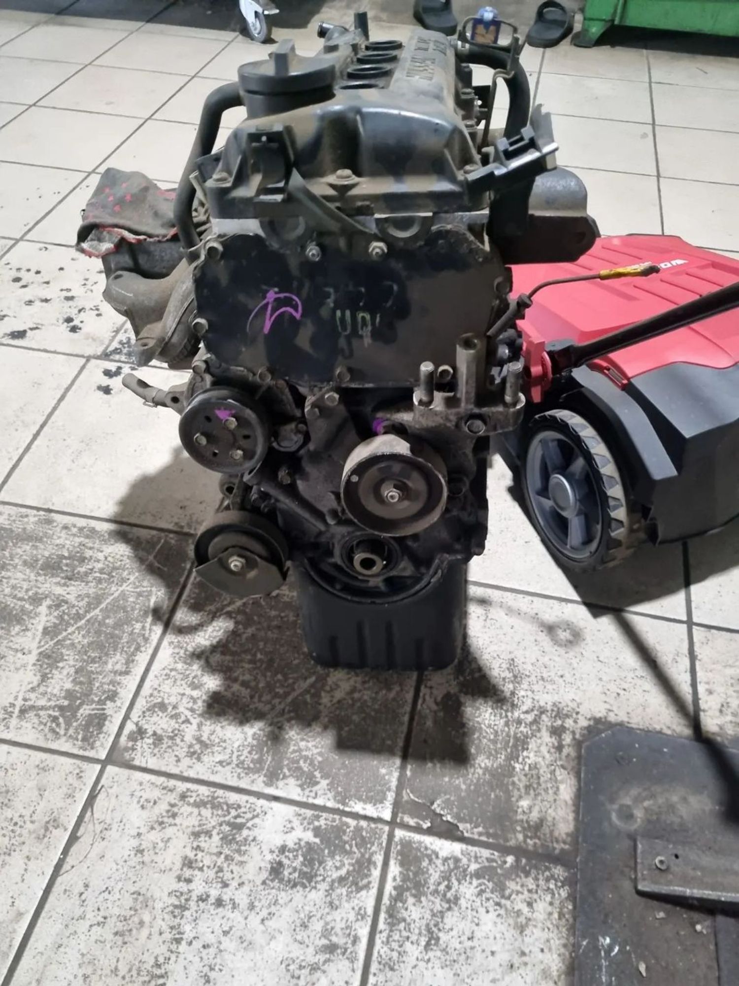 https://ycs.partsauto.market/partsauto-images/thmbs/userImages/87497919e31020c6b1c735431d06908a/part/2c747ce2-2566-4301-8247-313466fa4608_1784180695605.jpg