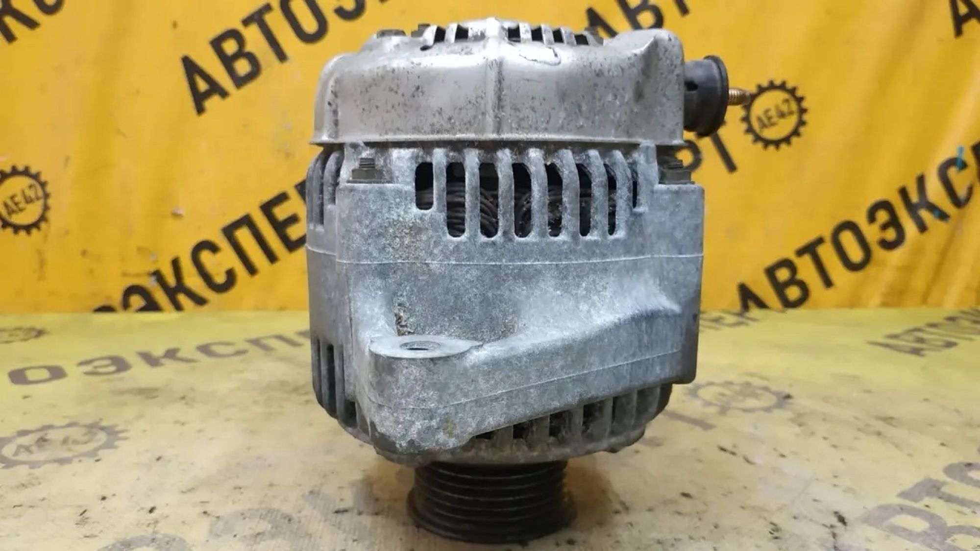 https://ycs.partsauto.market/partsauto-images/thmbs/userImages/87497919e31020c6b1c735431d06908a/part/2d0bddde-b9fd-4c1d-847f-72399c01d424_1784271186508.jpg