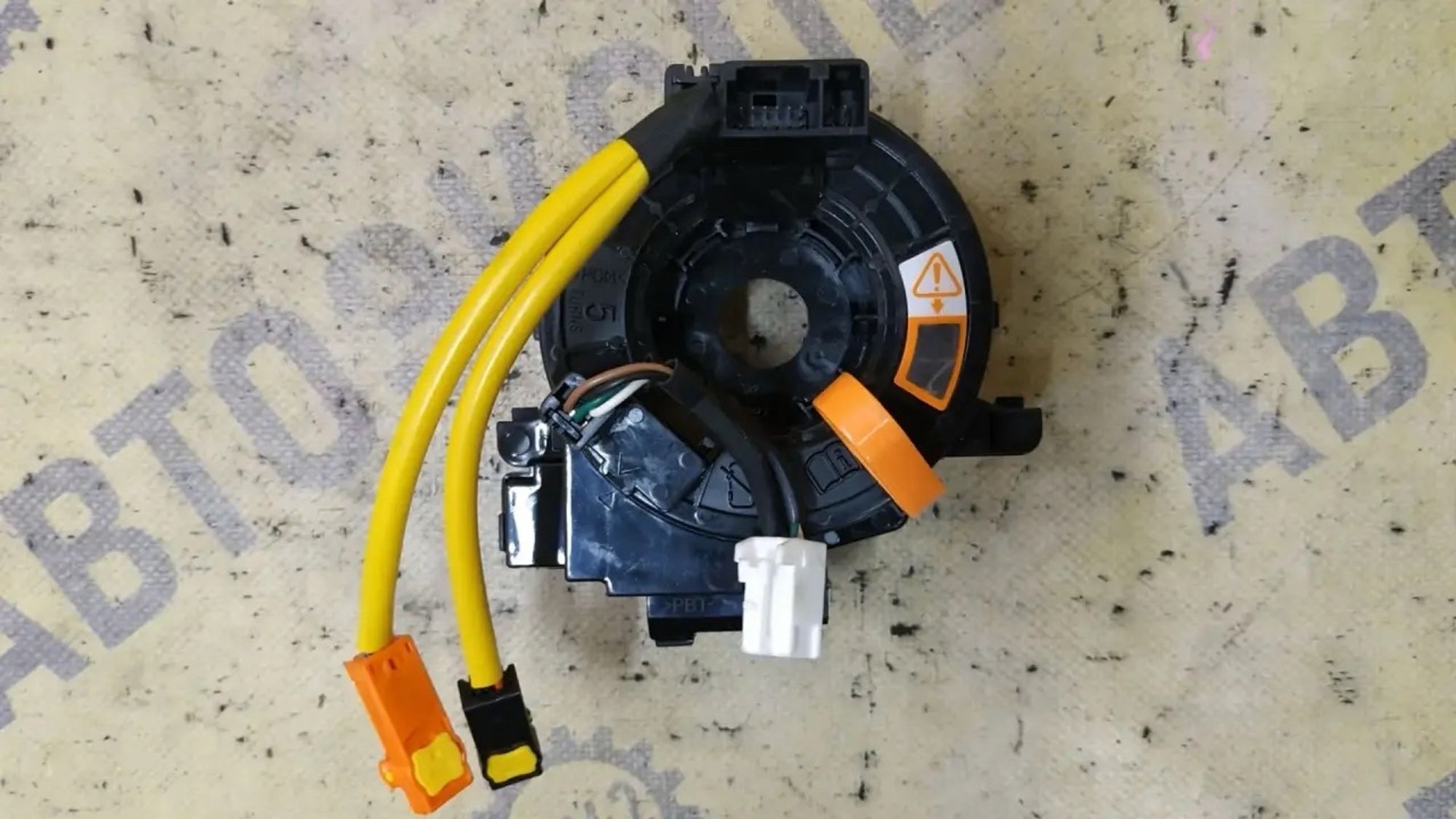 https://ycs.partsauto.market/partsauto-images/thmbs/userImages/87497919e31020c6b1c735431d06908a/part/2d65a1fa-dd0e-4672-a4e3-322ebc9ce623_1784175486102.jpg