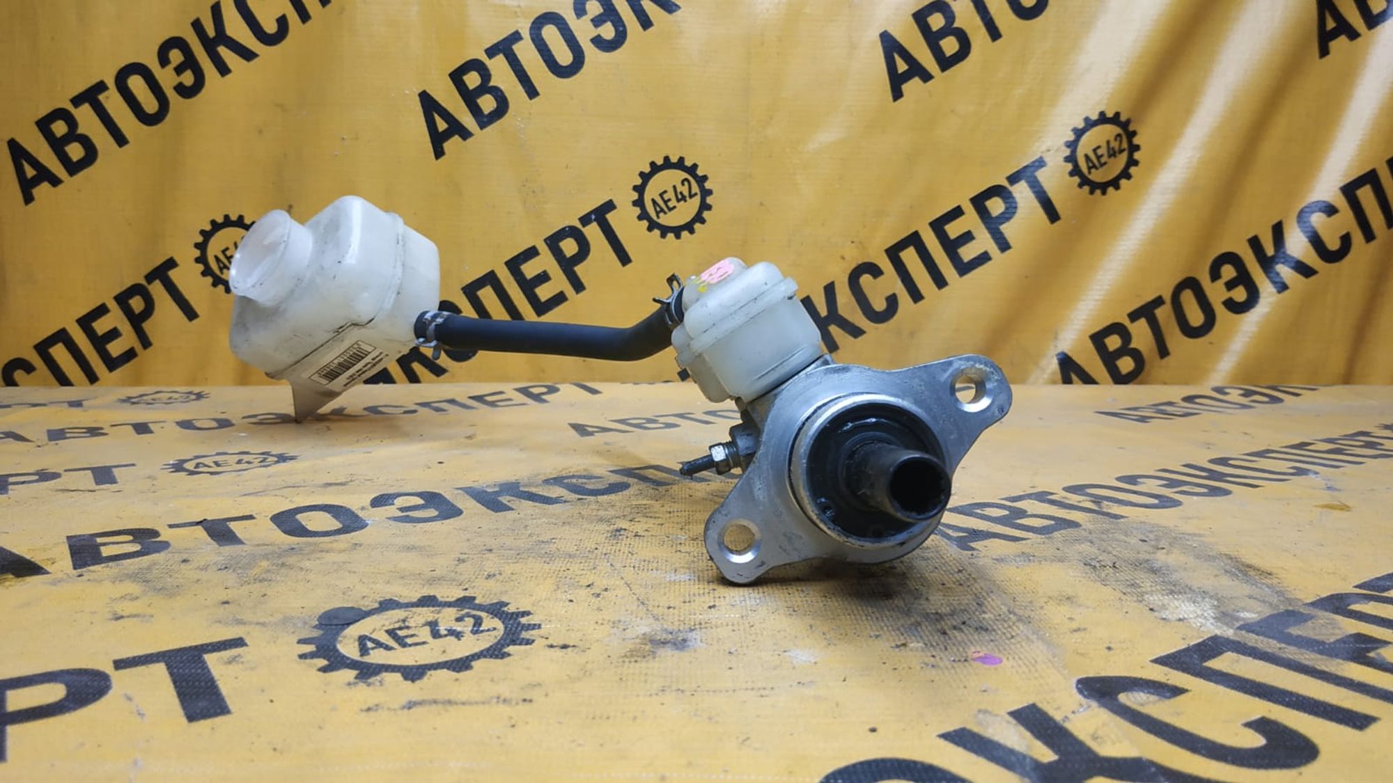 https://ycs.partsauto.market/partsauto-images/thmbs/userImages/87497919e31020c6b1c735431d06908a/part/2ea62b01-df91-4ddd-83d9-f7b0fbf2b235_1742531441411.jpg