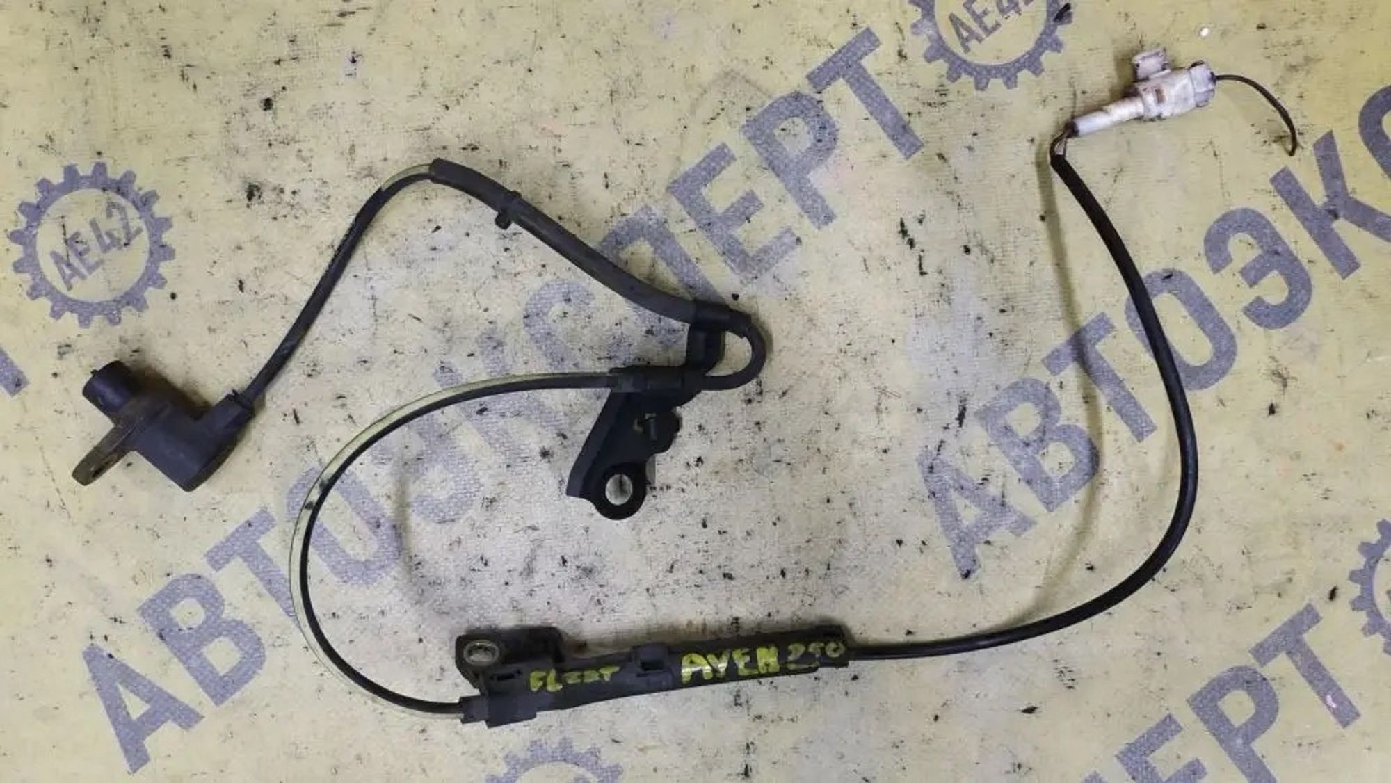 https://ycs.partsauto.market/partsauto-images/thmbs/userImages/87497919e31020c6b1c735431d06908a/part/2ed48846-3a4e-45bd-9da3-96d348799251_1780814810455.jpg