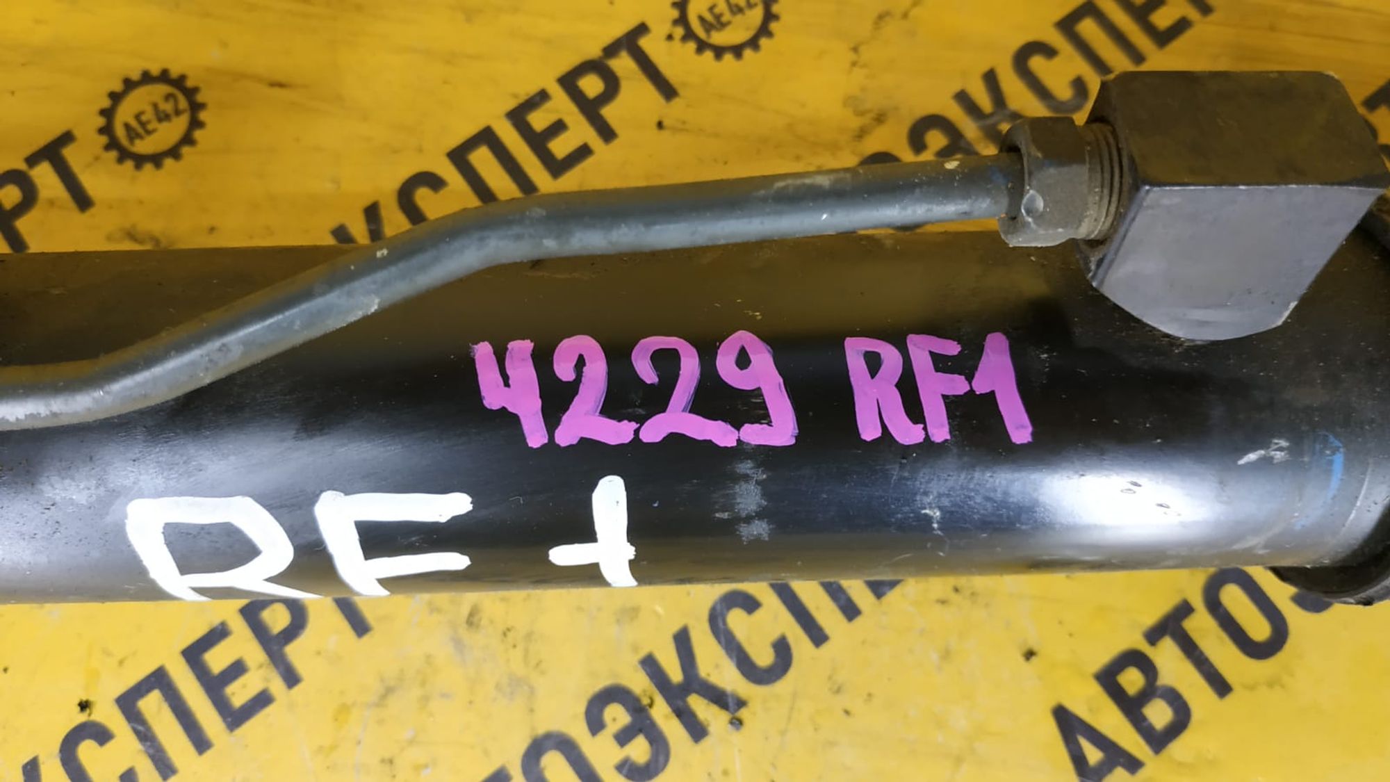 https://ycs.partsauto.market/partsauto-images/thmbs/userImages/87497919e31020c6b1c735431d06908a/part/30699de1-e8f7-4d7e-a56e-7151df0d59b3_1733469528833.jpg