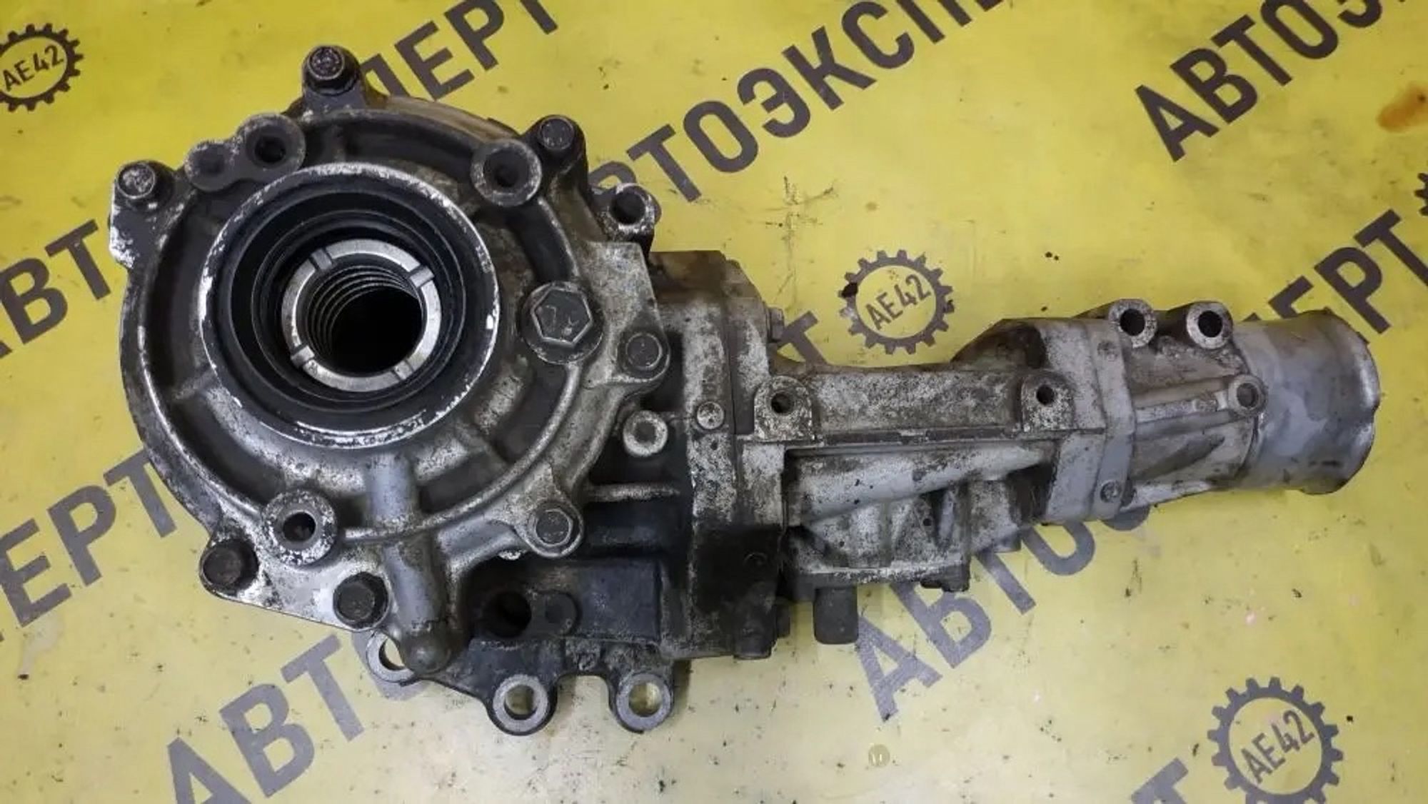 https://ycs.partsauto.market/partsauto-images/thmbs/userImages/87497919e31020c6b1c735431d06908a/part/30a57f3e-0a79-4bbb-a1ca-6e0a9c54f023_1776423476321.jpg