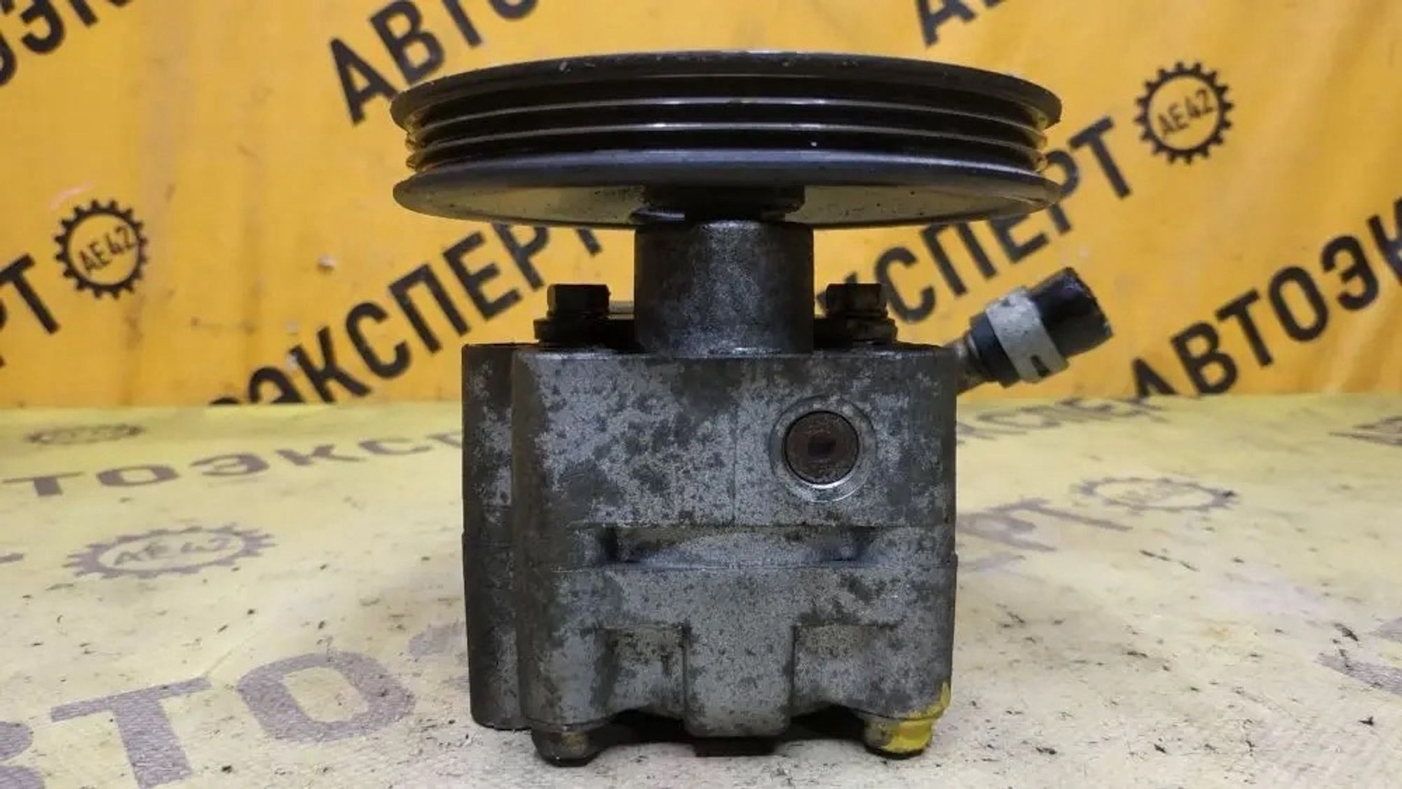 https://ycs.partsauto.market/partsauto-images/thmbs/userImages/87497919e31020c6b1c735431d06908a/part/30f16702-d7b9-4cfa-a470-92d39b6a3555_1781238337378.jpg