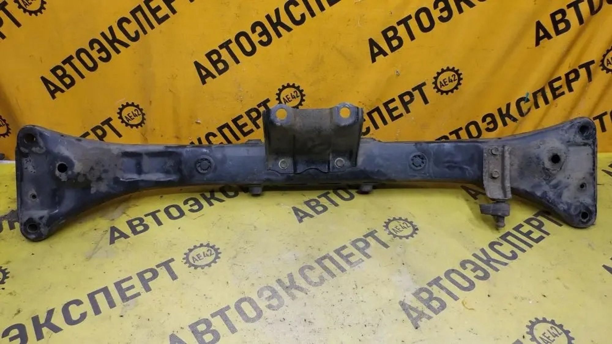 https://ycs.partsauto.market/partsauto-images/thmbs/userImages/87497919e31020c6b1c735431d06908a/part/31147502-1fe3-413d-b826-e4e43d470fec_1777523601086.jpg