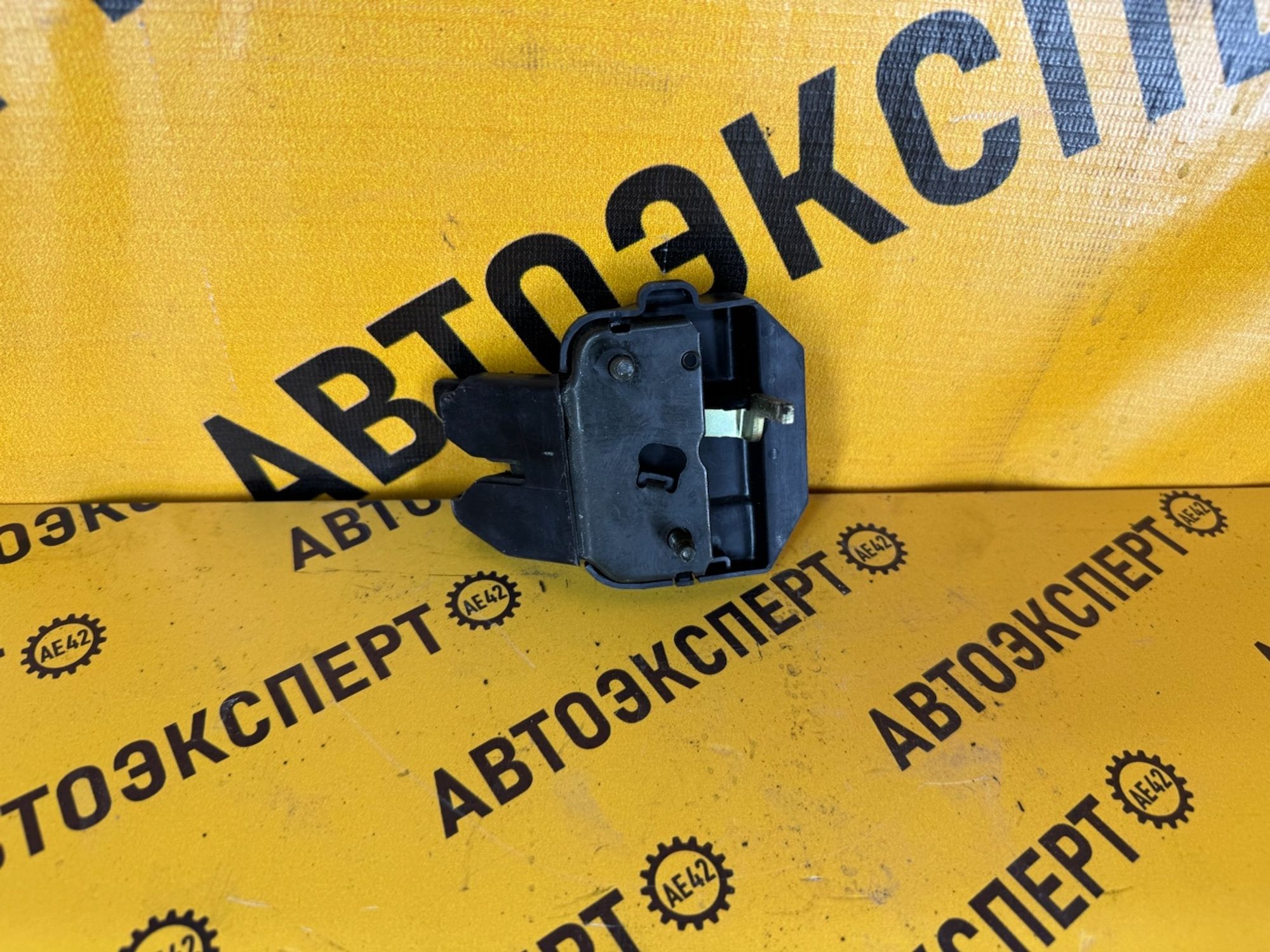 https://ycs.partsauto.market/partsauto-images/thmbs/userImages/87497919e31020c6b1c735431d06908a/part/313c9fcc-c17f-495d-8074-0b94c38d0069_1736737929922.jpg