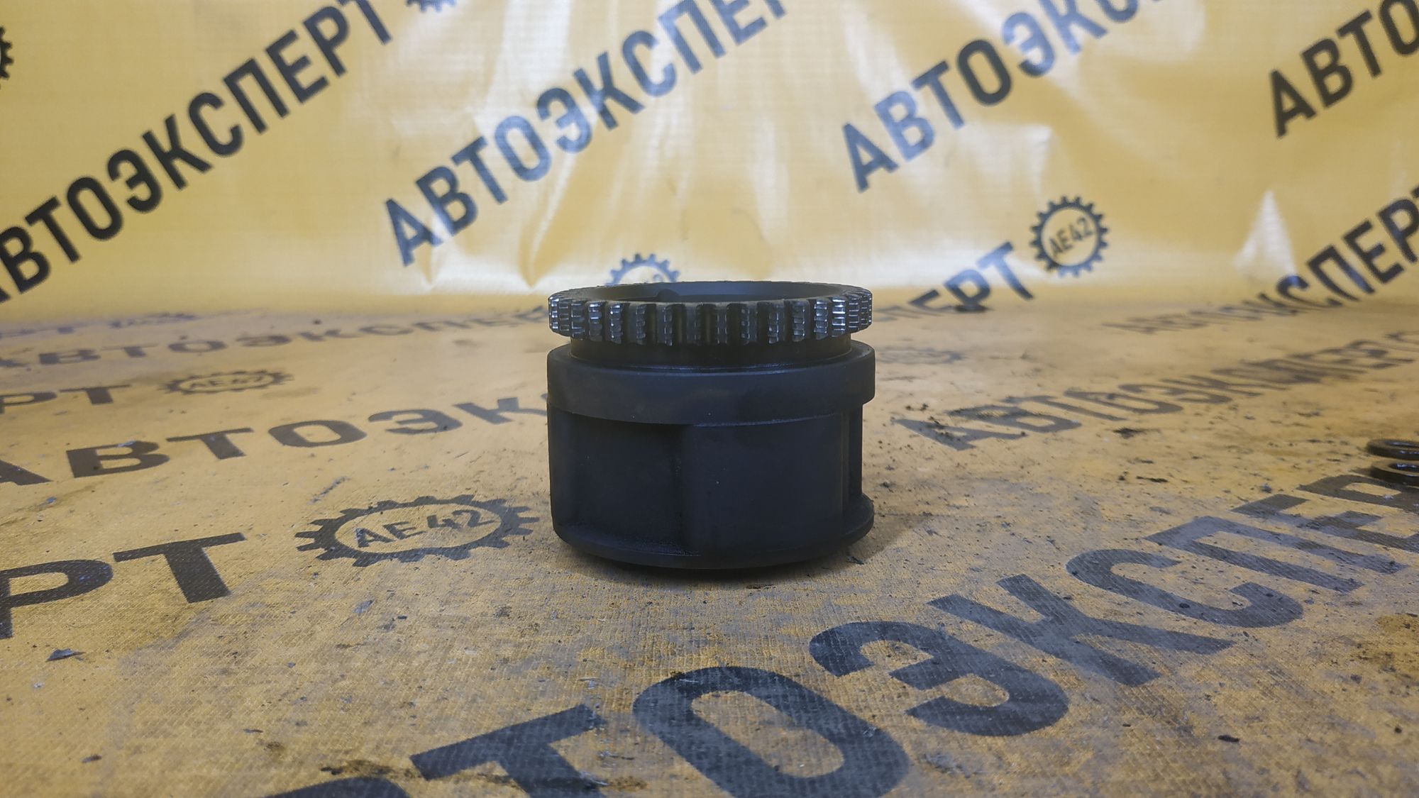 https://ycs.partsauto.market/partsauto-images/thmbs/userImages/87497919e31020c6b1c735431d06908a/part/3250a352-1d52-4fd7-9423-0c281e3cc4d7_1702547916893.jpg