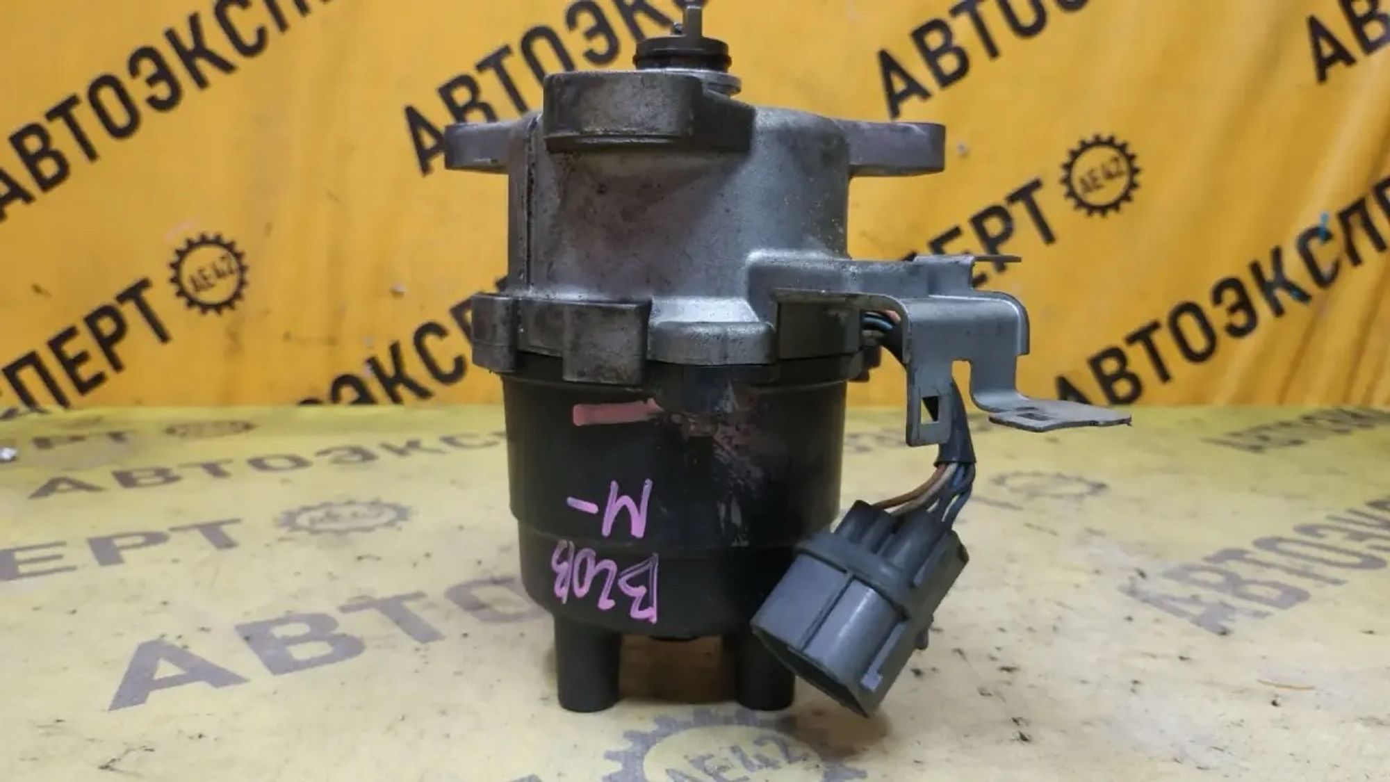 https://ycs.partsauto.market/partsauto-images/thmbs/userImages/87497919e31020c6b1c735431d06908a/part/328a5c8a-59b8-4961-b699-2e09897450c9_1781596408062.jpg