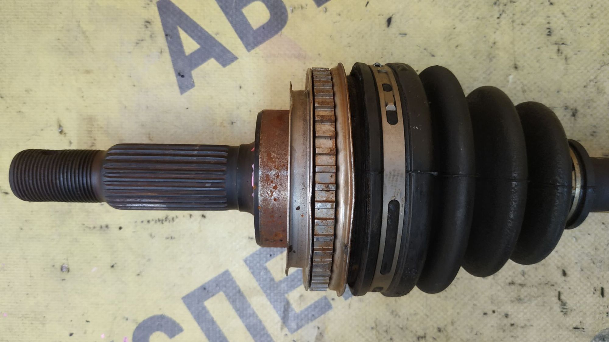 https://ycs.partsauto.market/partsauto-images/thmbs/userImages/87497919e31020c6b1c735431d06908a/part/32c0d570-5122-44f2-ad71-bef93ed88f05_1785486632218.jpg