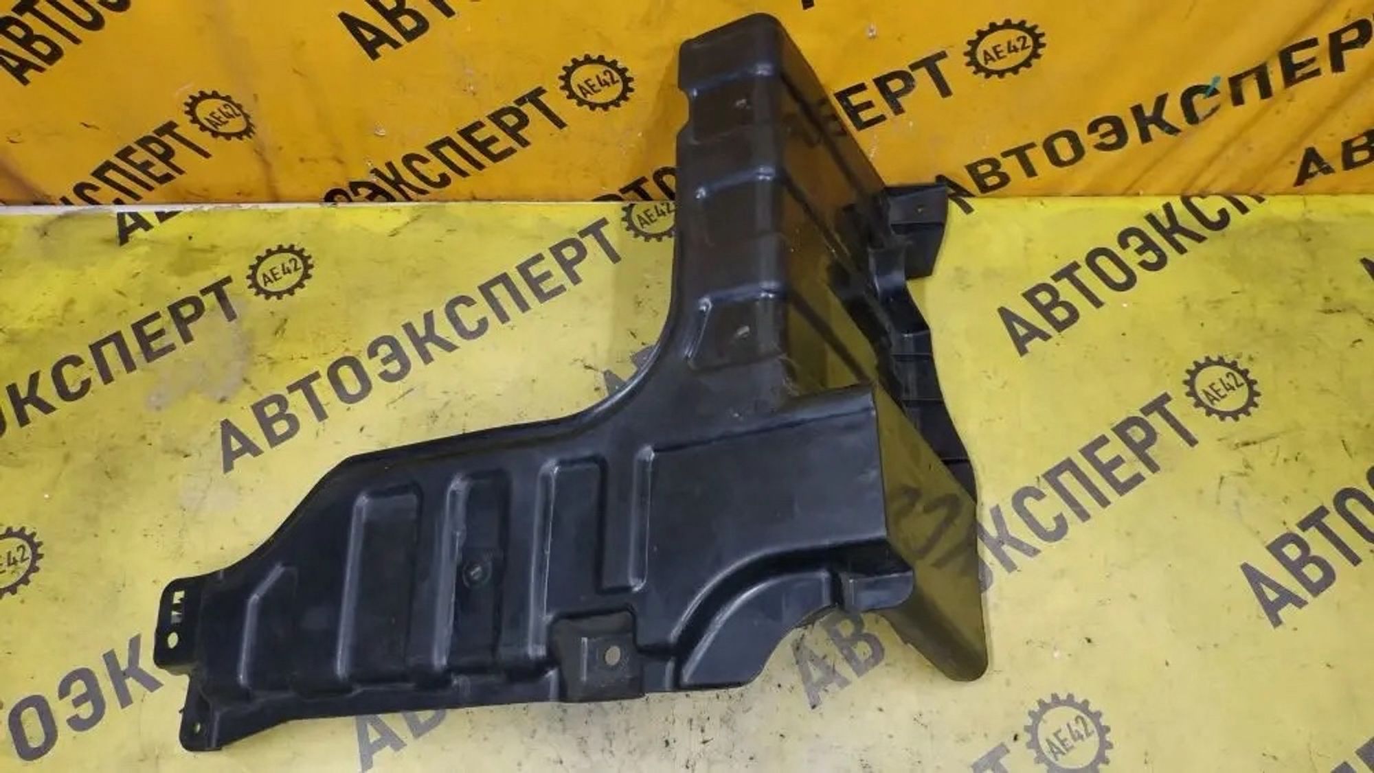 https://ycs.partsauto.market/partsauto-images/thmbs/userImages/87497919e31020c6b1c735431d06908a/part/3586d29f-bdd7-4846-bd43-ca82ce451025_1780814277765.jpg