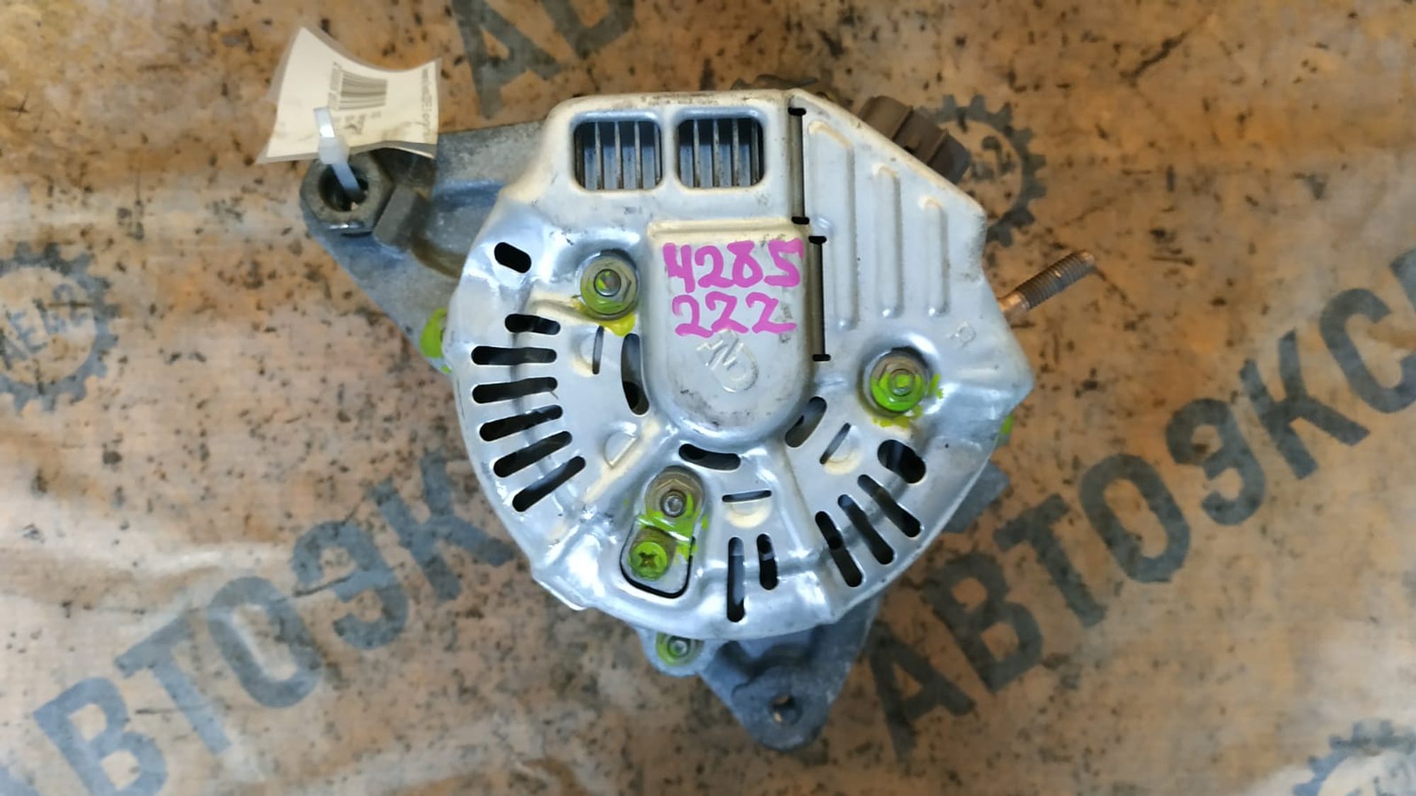 https://ycs.partsauto.market/partsauto-images/thmbs/userImages/87497919e31020c6b1c735431d06908a/part/3657e2b1-203a-4b3c-9492-be7085966768_1735131199777.jpg