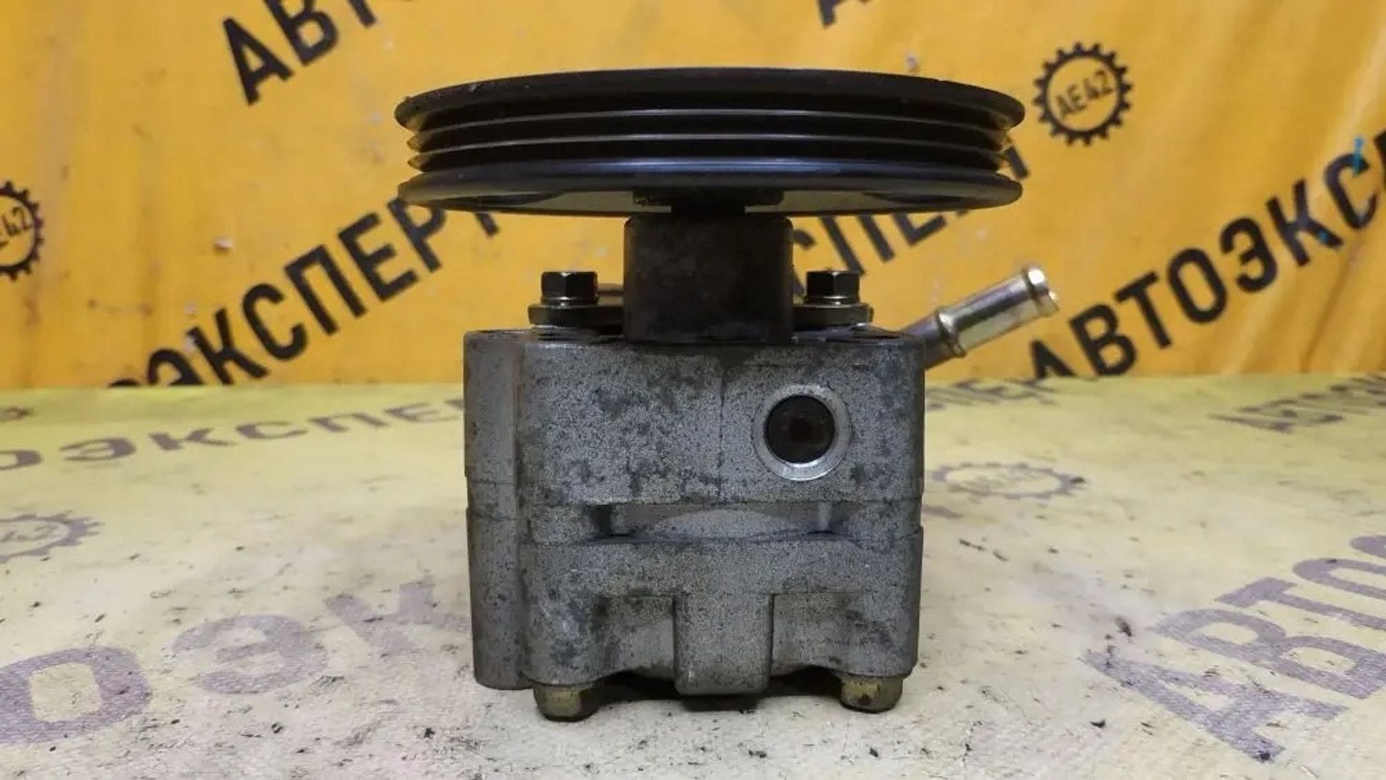 https://ycs.partsauto.market/partsauto-images/thmbs/userImages/87497919e31020c6b1c735431d06908a/part/37774d52-53d5-4b2c-8e6a-0e386395e932_1781237926390.jpg